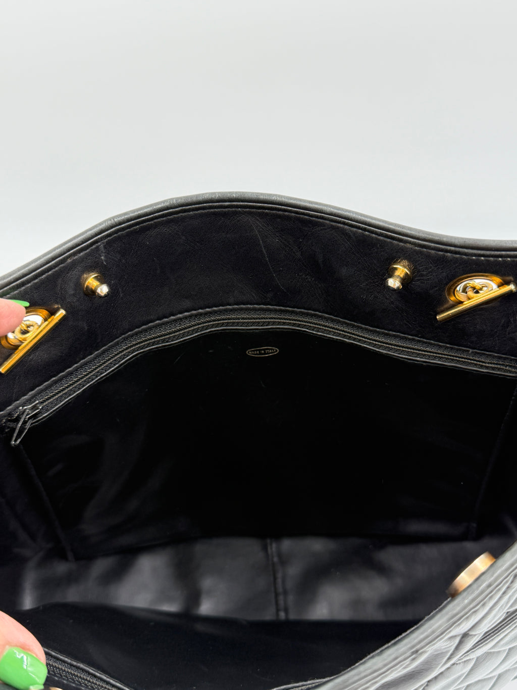 Pre-Owned Chanel Quilted CC Tote Black Lambskin - Authenticated