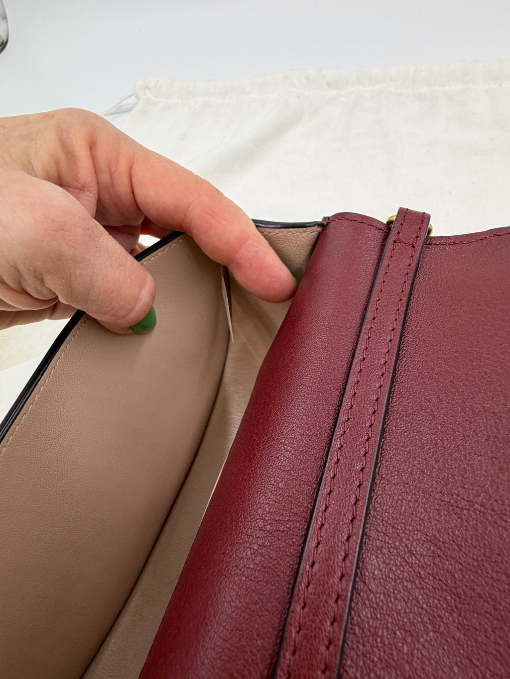 Pre-Owned Chloe Nile Burgundy Leather Bracelet Bag - Authenticated