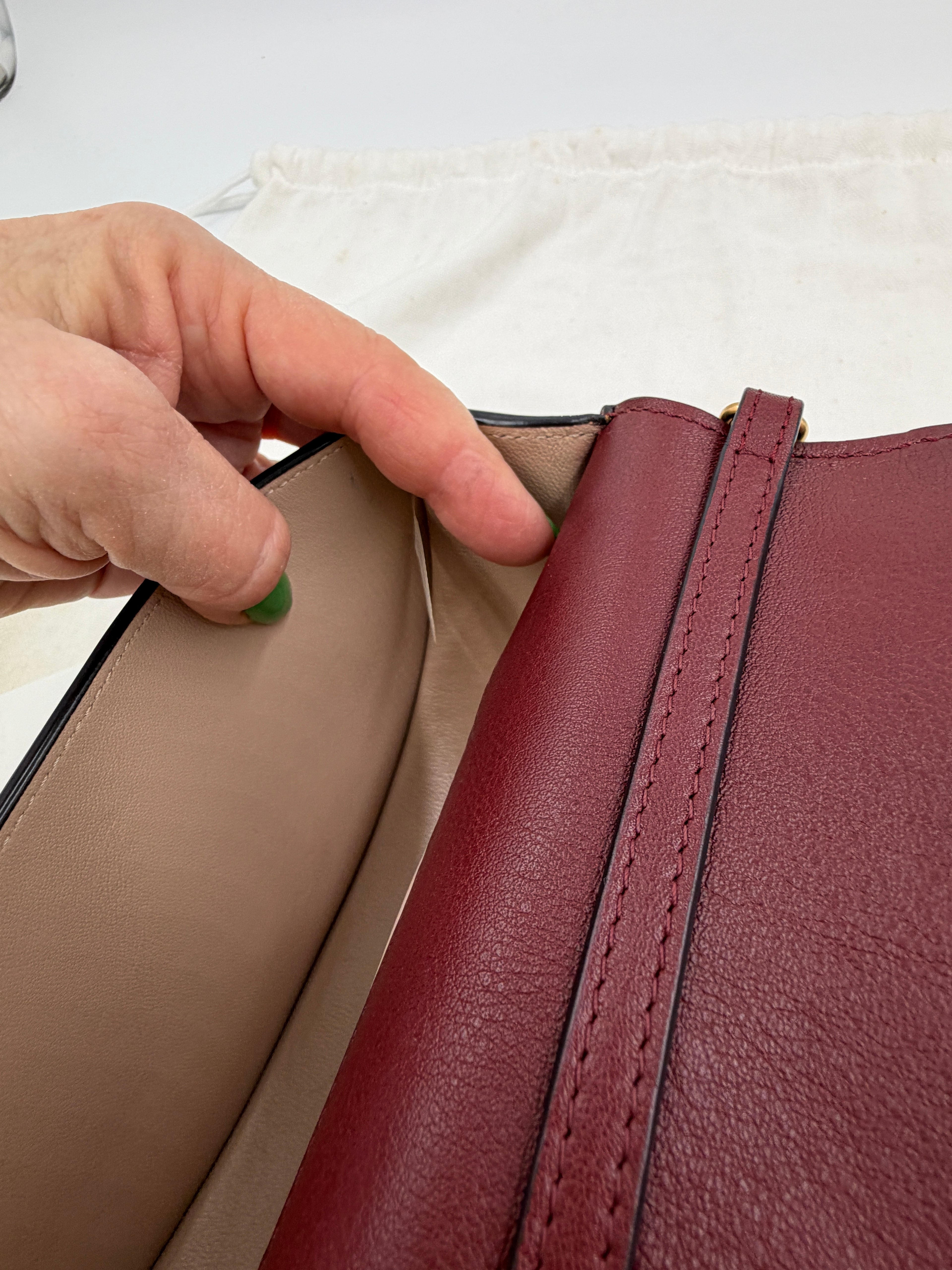 Pre-Owned Chloe Nile Burgundy Leather Bracelet Bag - Authenticated