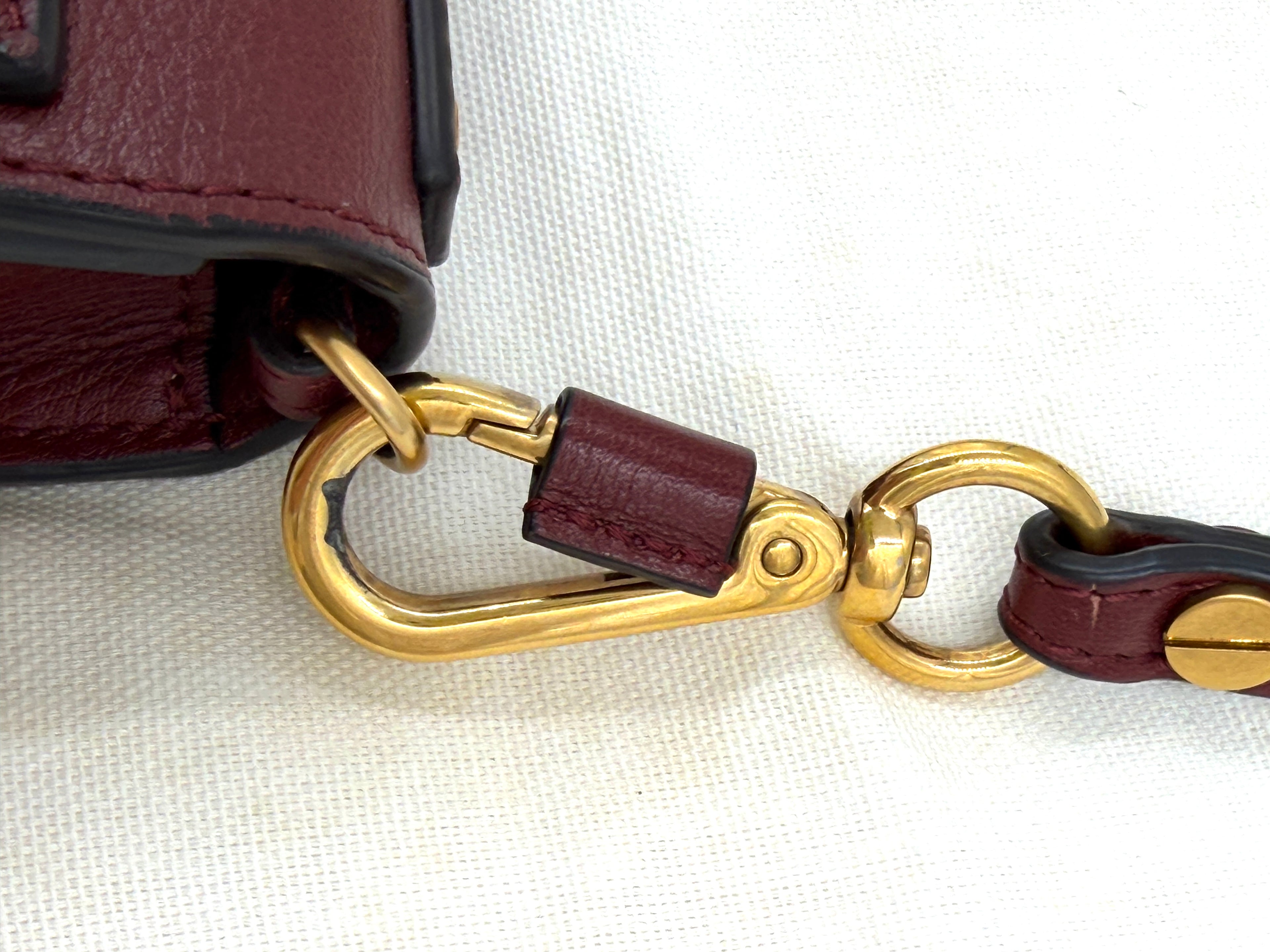 Pre-Owned Chloe Nile Burgundy Leather Bracelet Bag - Authenticated