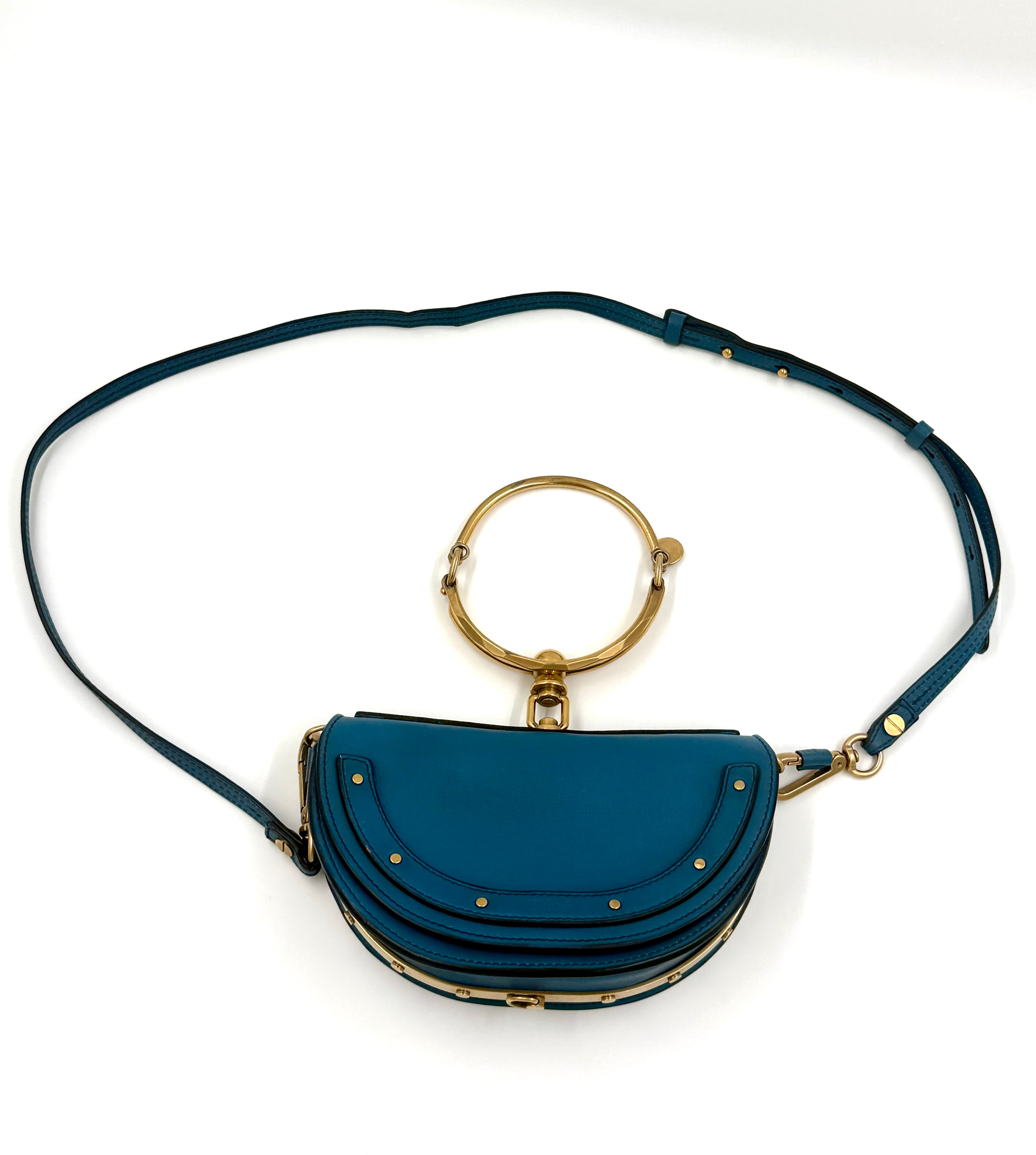 Pre-Owned Chloé Nile Small Bracelet Minaudière Crossbody Bag - Blue Leather with Gold Hardware - Authenticated