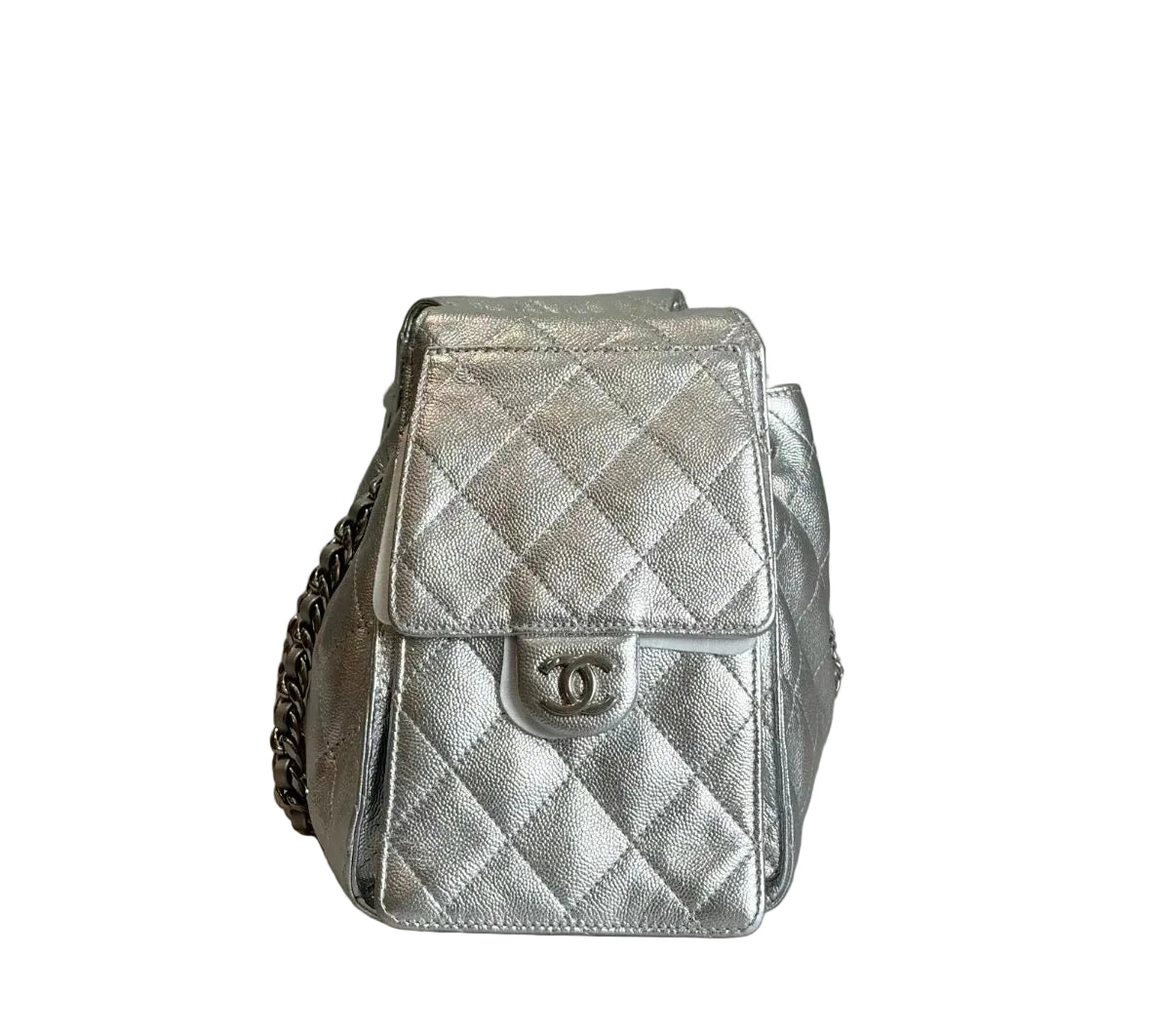Pre-owned Chanel 25 Bag Metallic Silver Caviar Silver Hardware - Authenticated