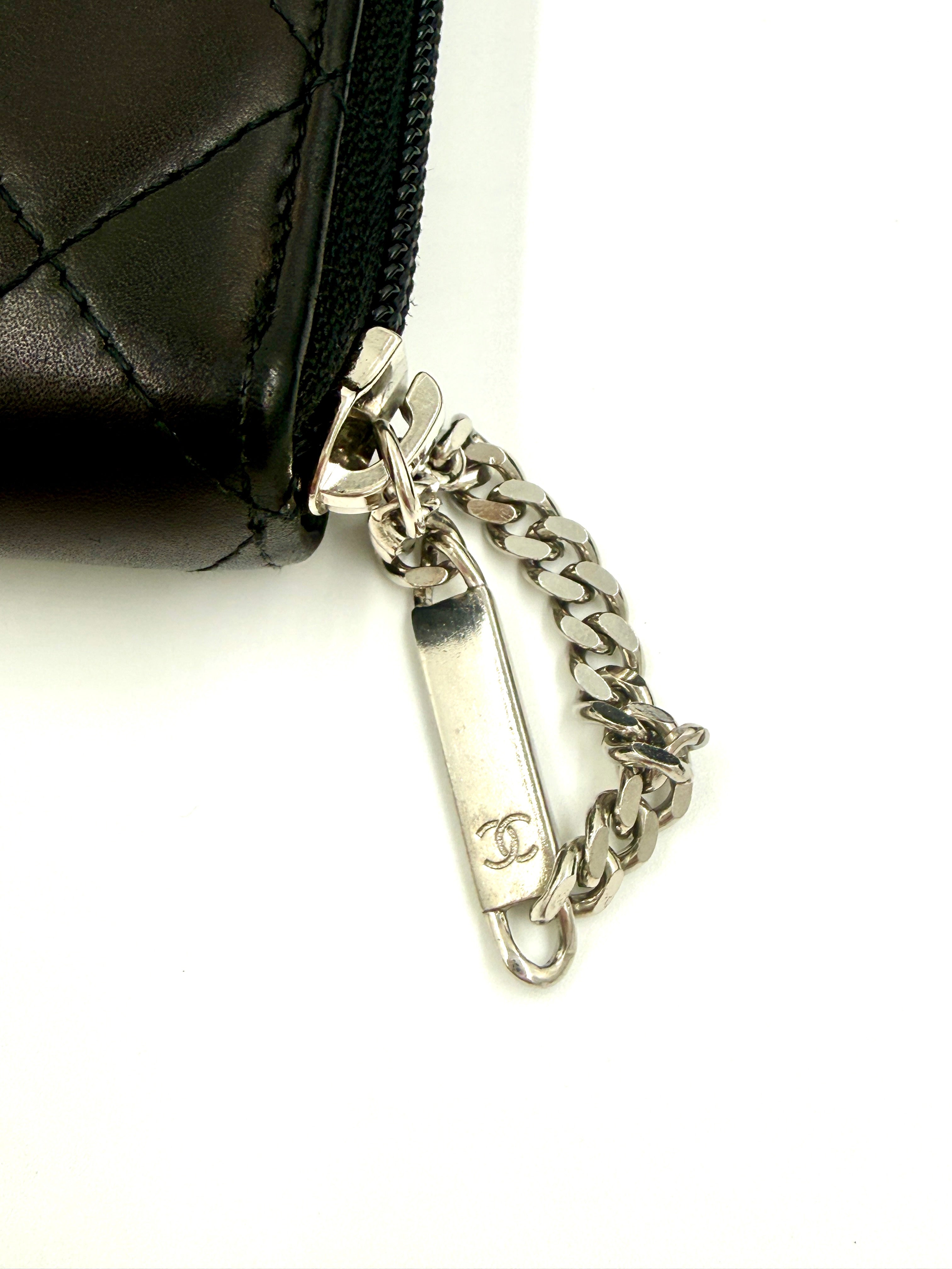 Pre-Owned Chanel Cambon Zip Around Wallet - Authenticated