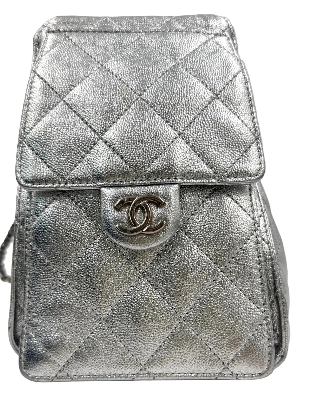 Pre-owned Chanel 25 Bag Metallic Silver Caviar Silver Hardware - Authenticated