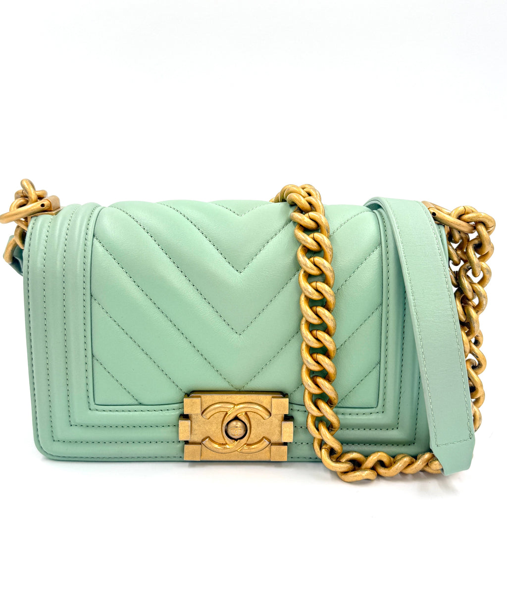 Pre-Owned Chanel Chevron Boy Bag Mint Green with Gold Hardware Small - Authenticated