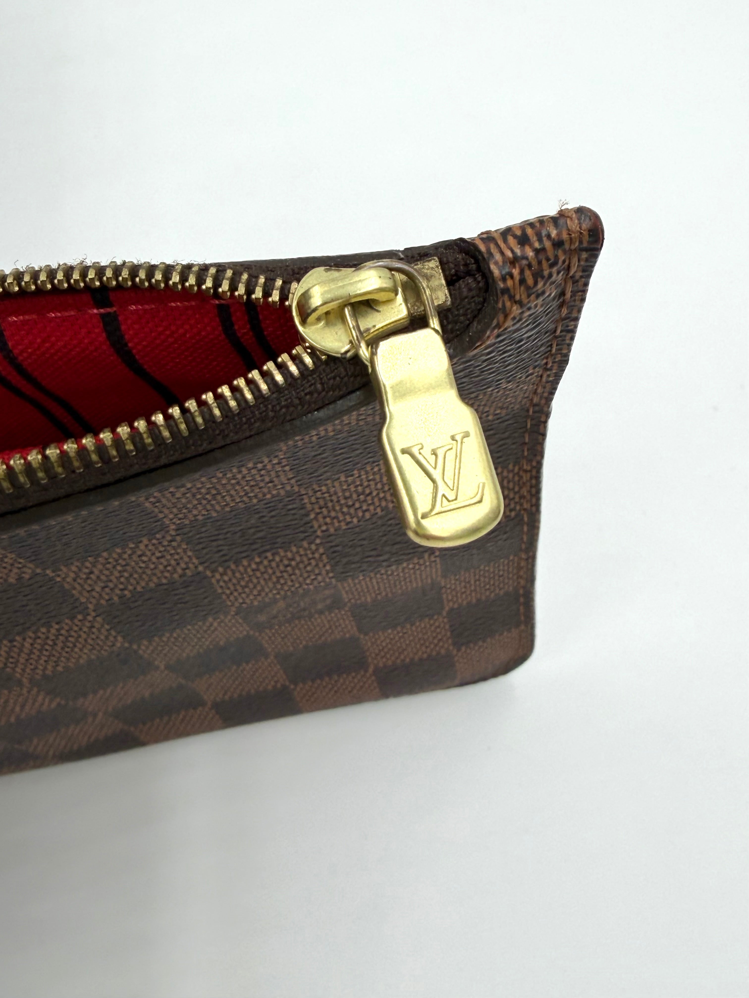 Pre-owned Louis Vuitton Damier Ebene Neverfull MM with Pouch - Authenticated