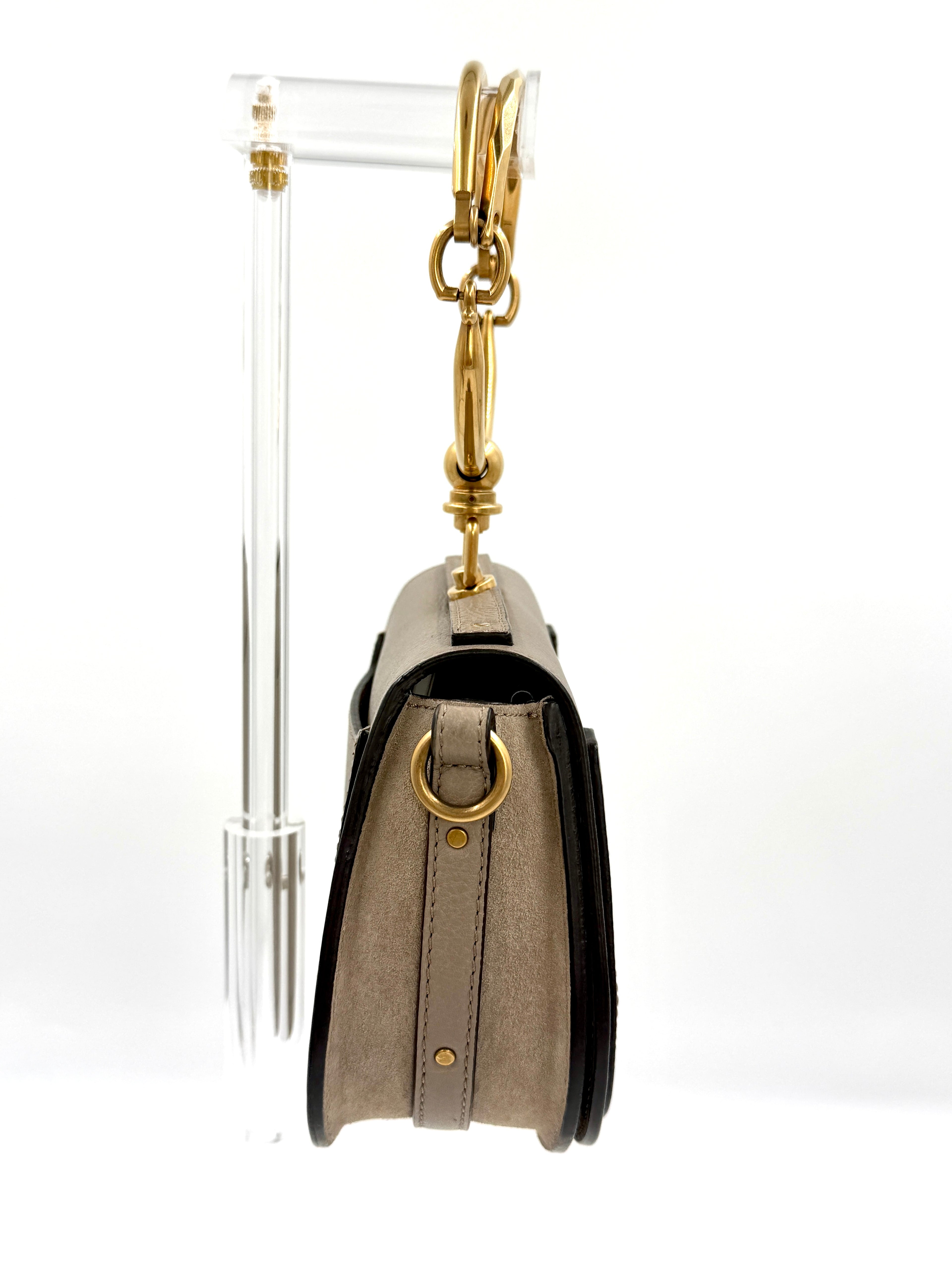 Pre-Owned Chloé Nile Greige Calfskin Bracelet Bag Pre-Owned Authenticated