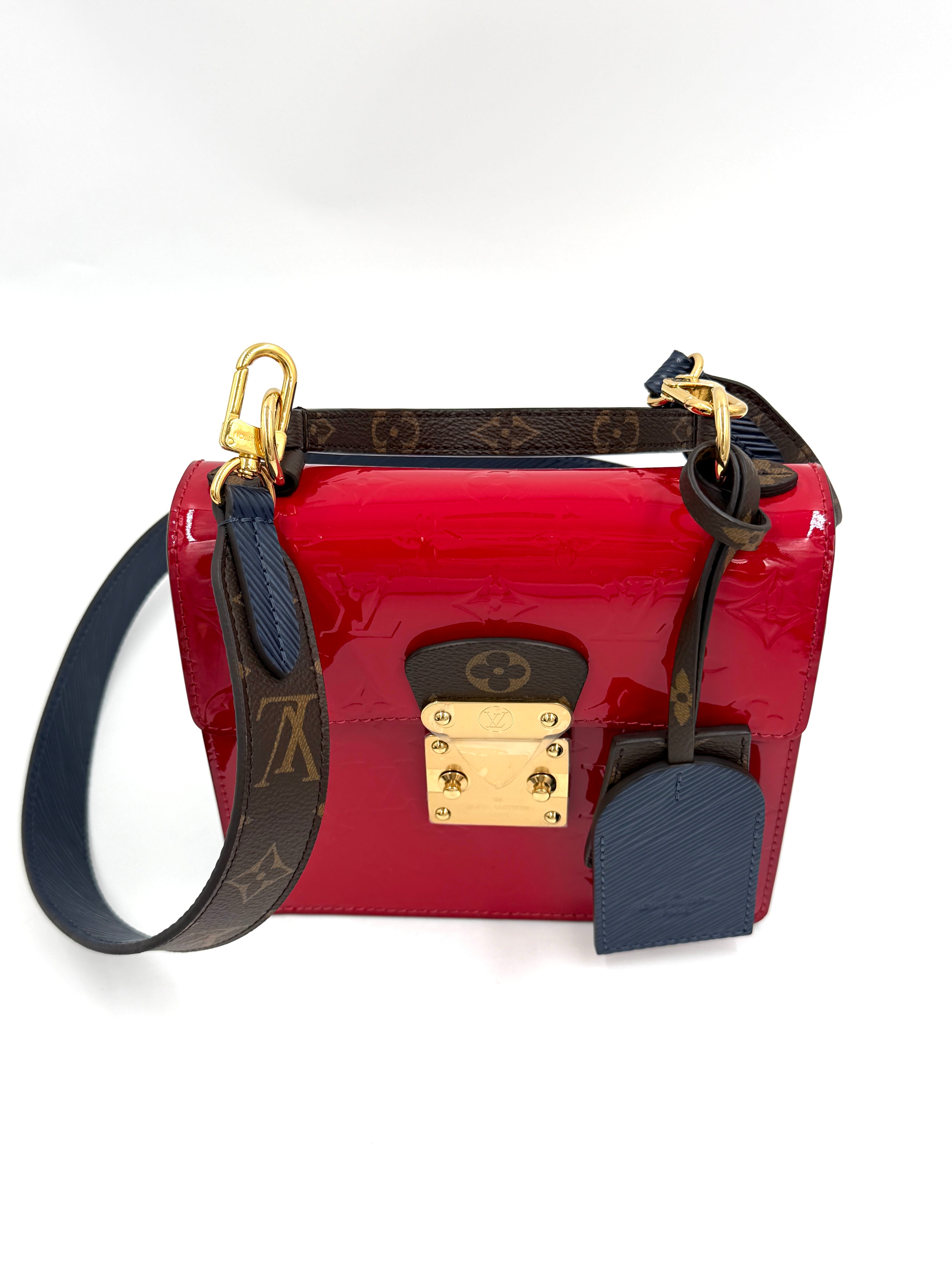 Pre-owned Louis Vuitton Monogram Red allVernis Spring Street - Authenticated