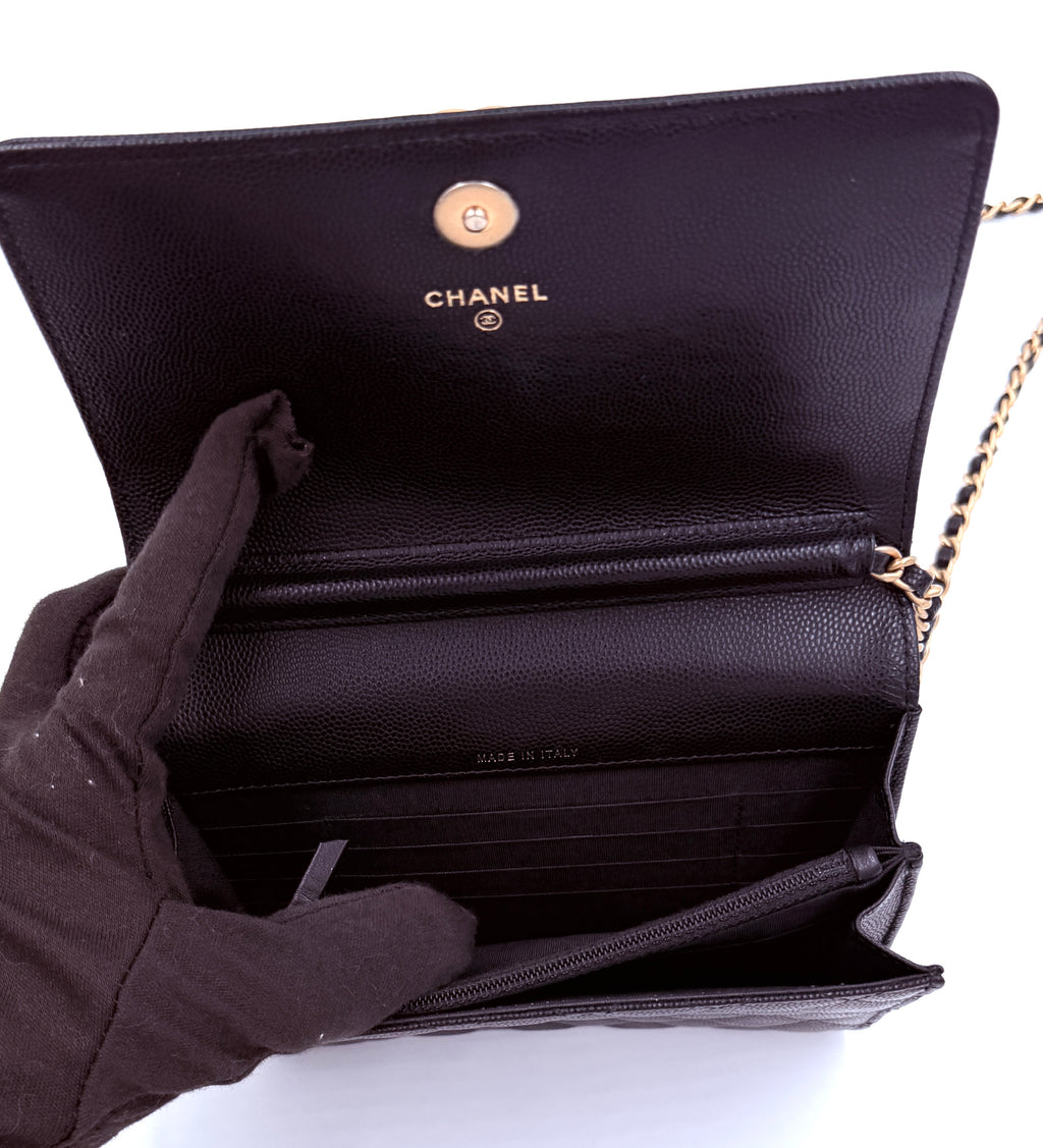 Pre-owned Chanel Boy Wallet on Chain (WOC) Black Caviar Gold Hardware - Authenticated