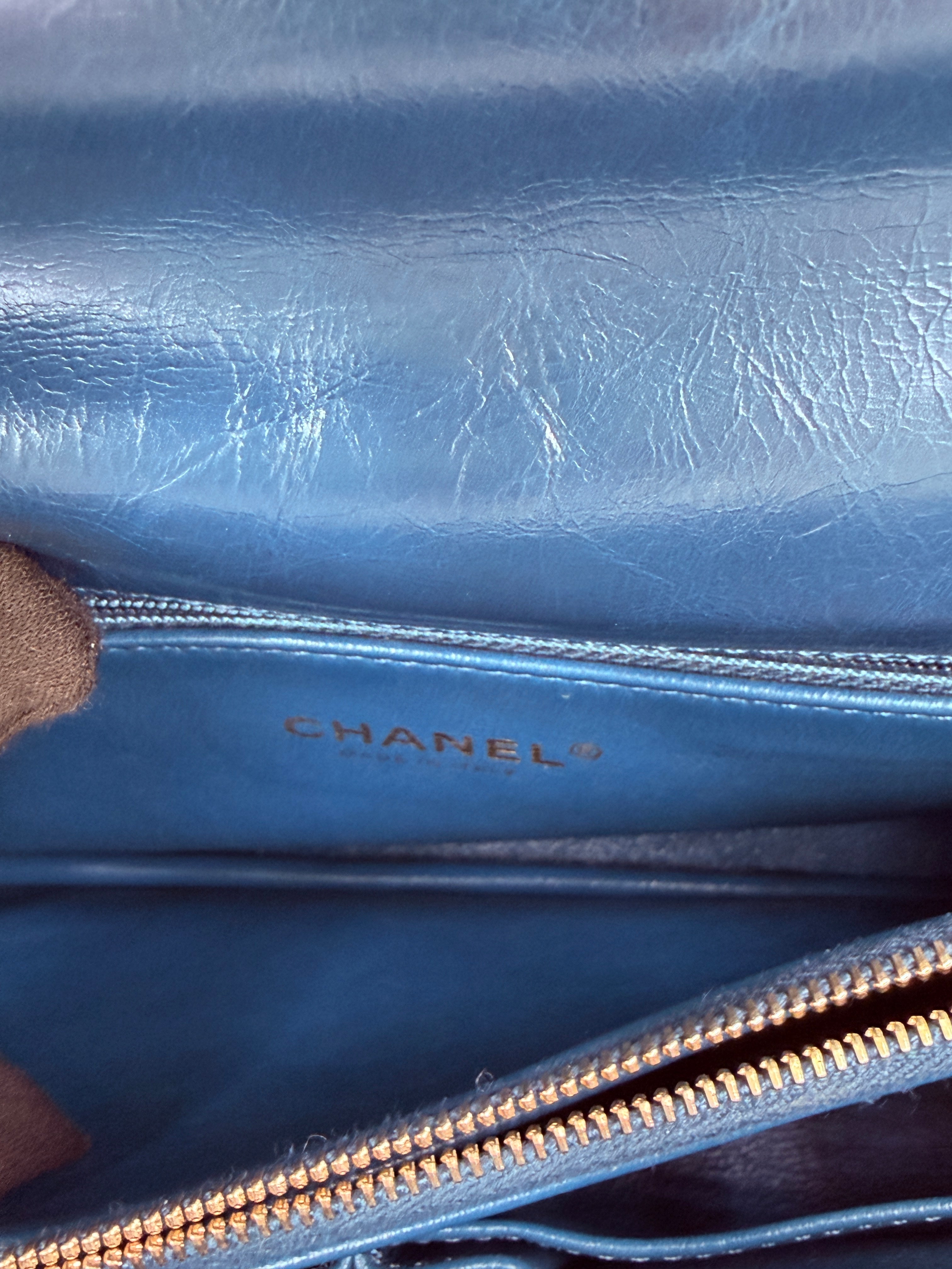 Pre-owned Chanel Blue Chevron  Calfskin and Lizard Coco Handle Medium - Authenticated