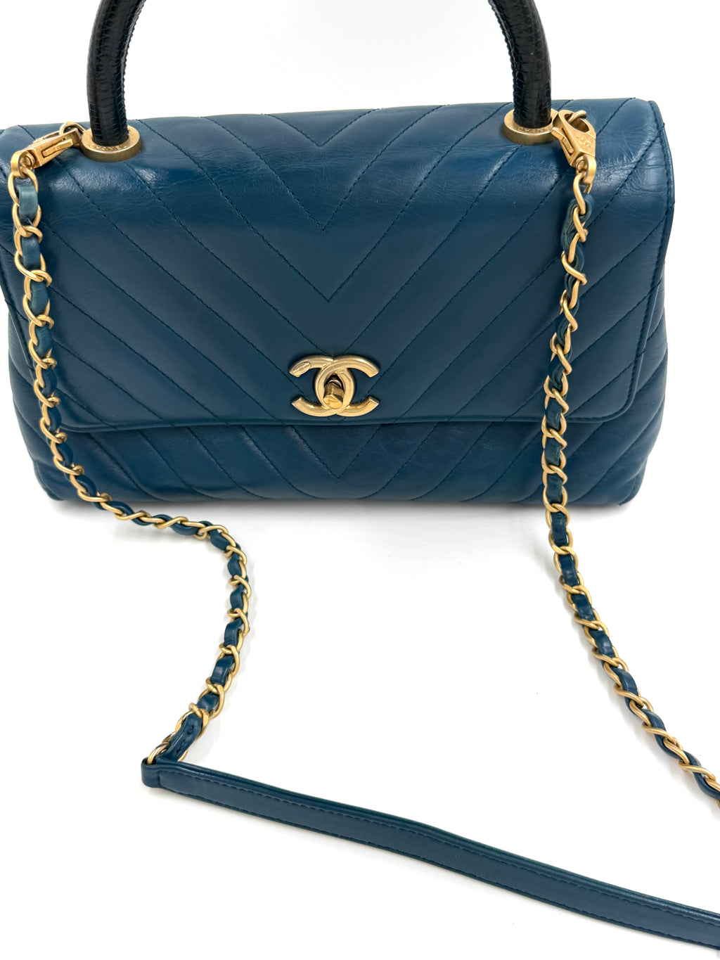 Pre-owned Chanel Blue Chevron  Calfskin and Lizard Coco Handle Medium - Authenticated