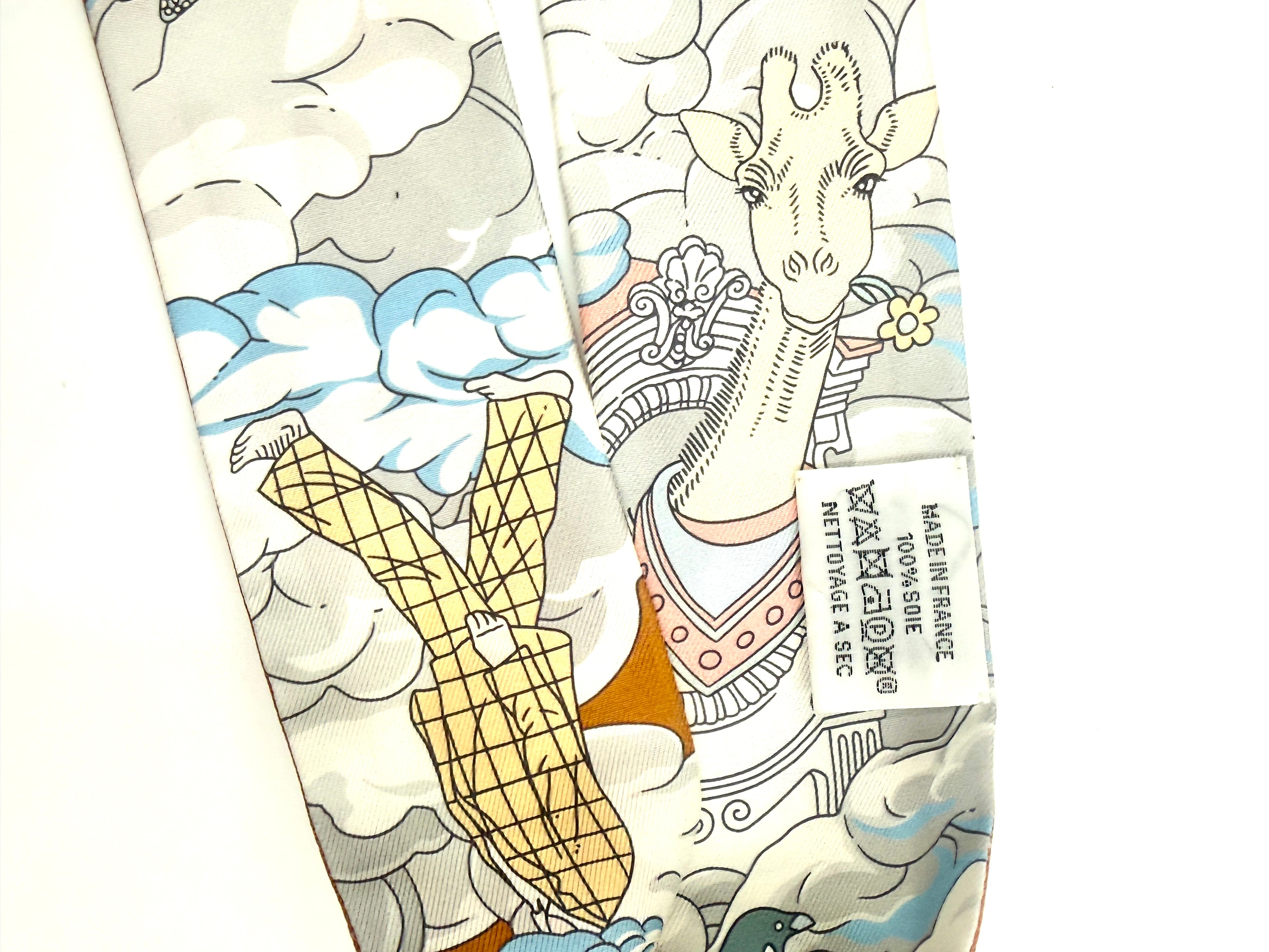 Pre-Owned Hermès Sur Mon Nuage Silk Twilly Scarf with Box - Authenticated