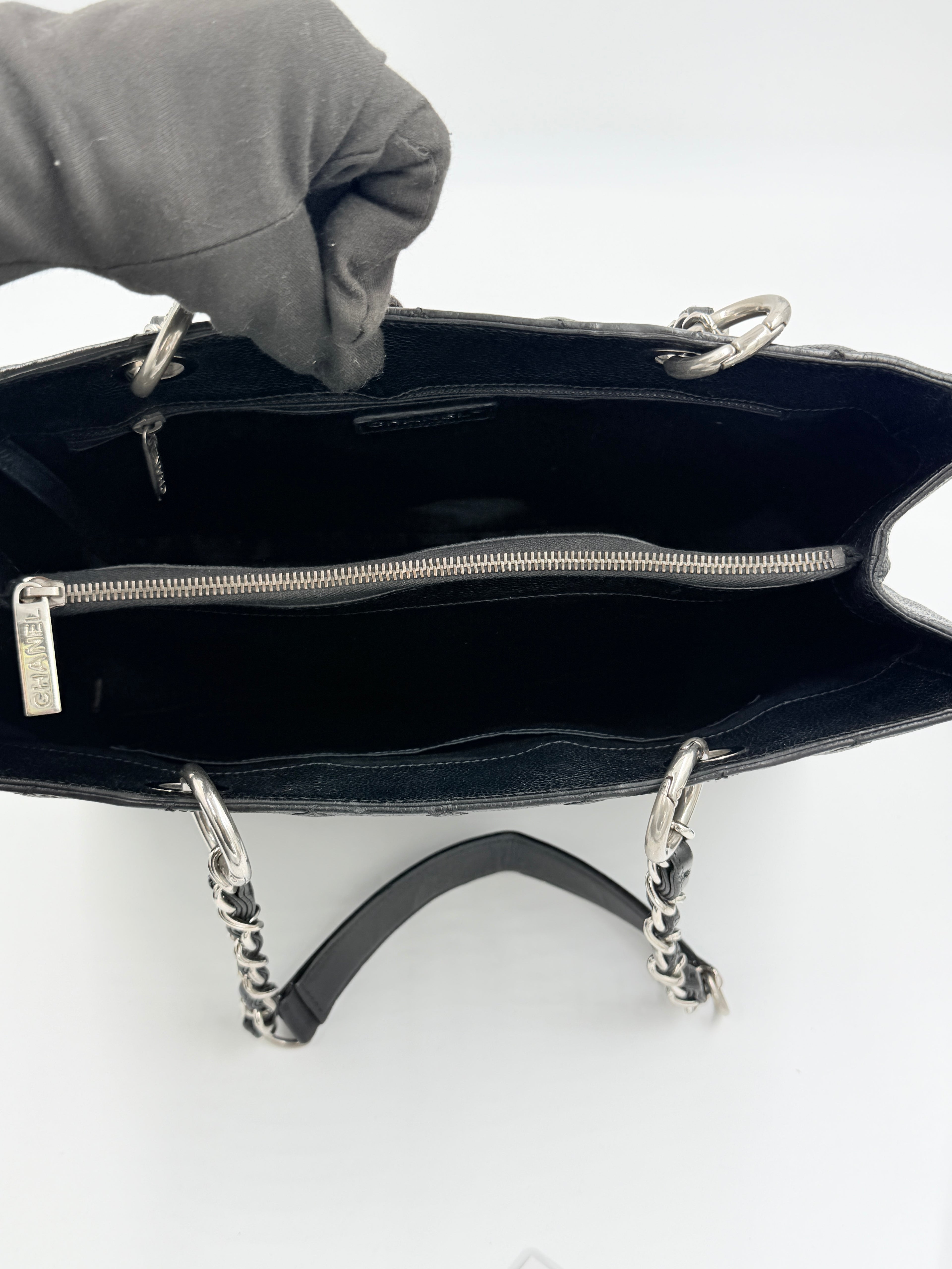 Pre-owned Chanel Black Caviar Leather Grand Shopping Tote Silver Hardware - Authenticated