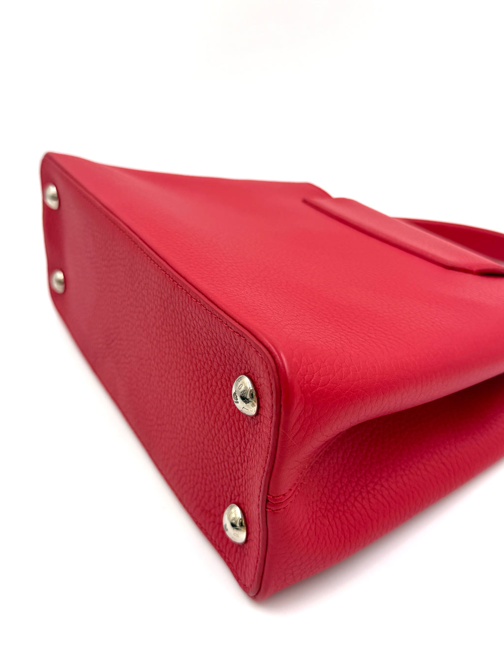 Pre-owned Louis Vuitton Taurillon Capucines BB - Authenticated