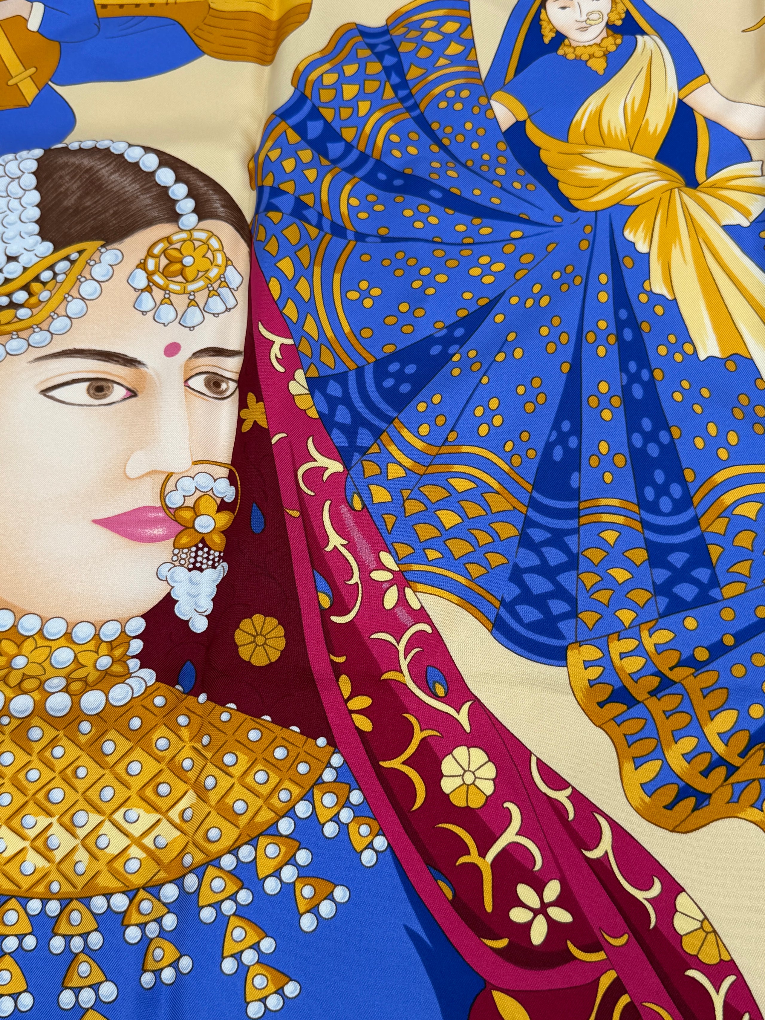 Pre-owned Hermès Splendeur des Maharajas 90cm Silk Scarf
