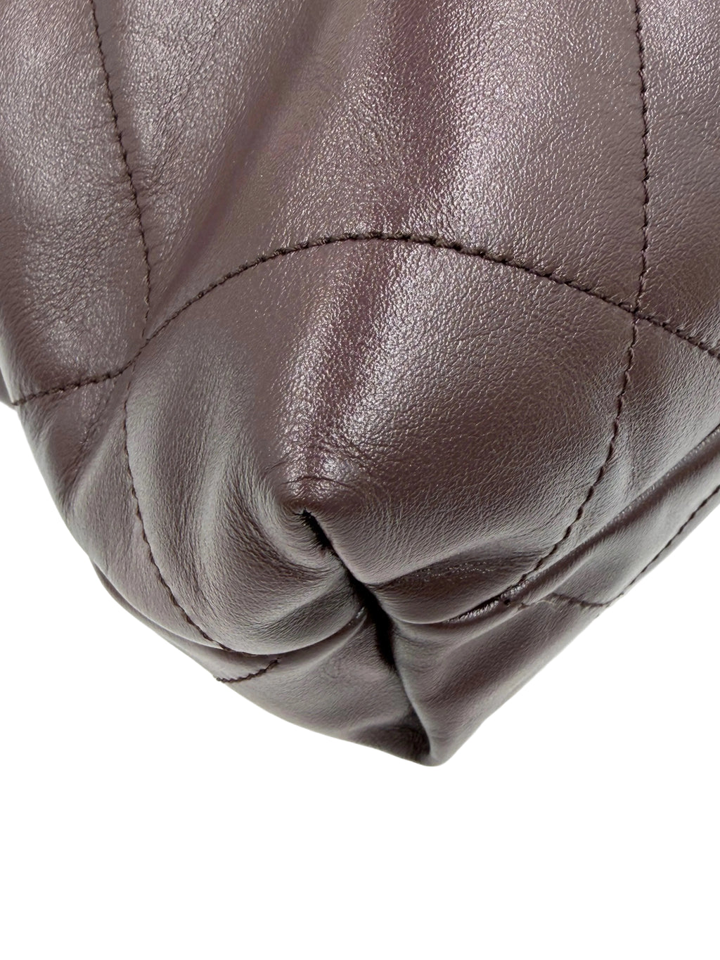 Pre-owned Chanel Hobo Dark Burgundy Calfskin Gold-Tone Hardware - Authenticated