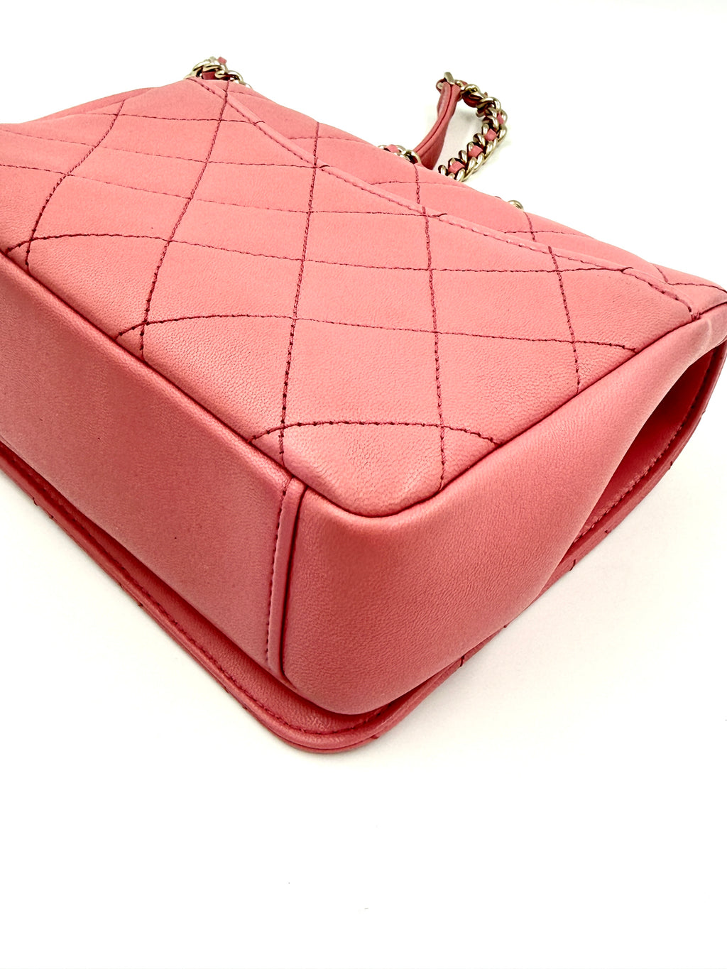 Pre-Owned Chanel Beauty Begins Flap Bag Pink Gold Hardware - Authenticated