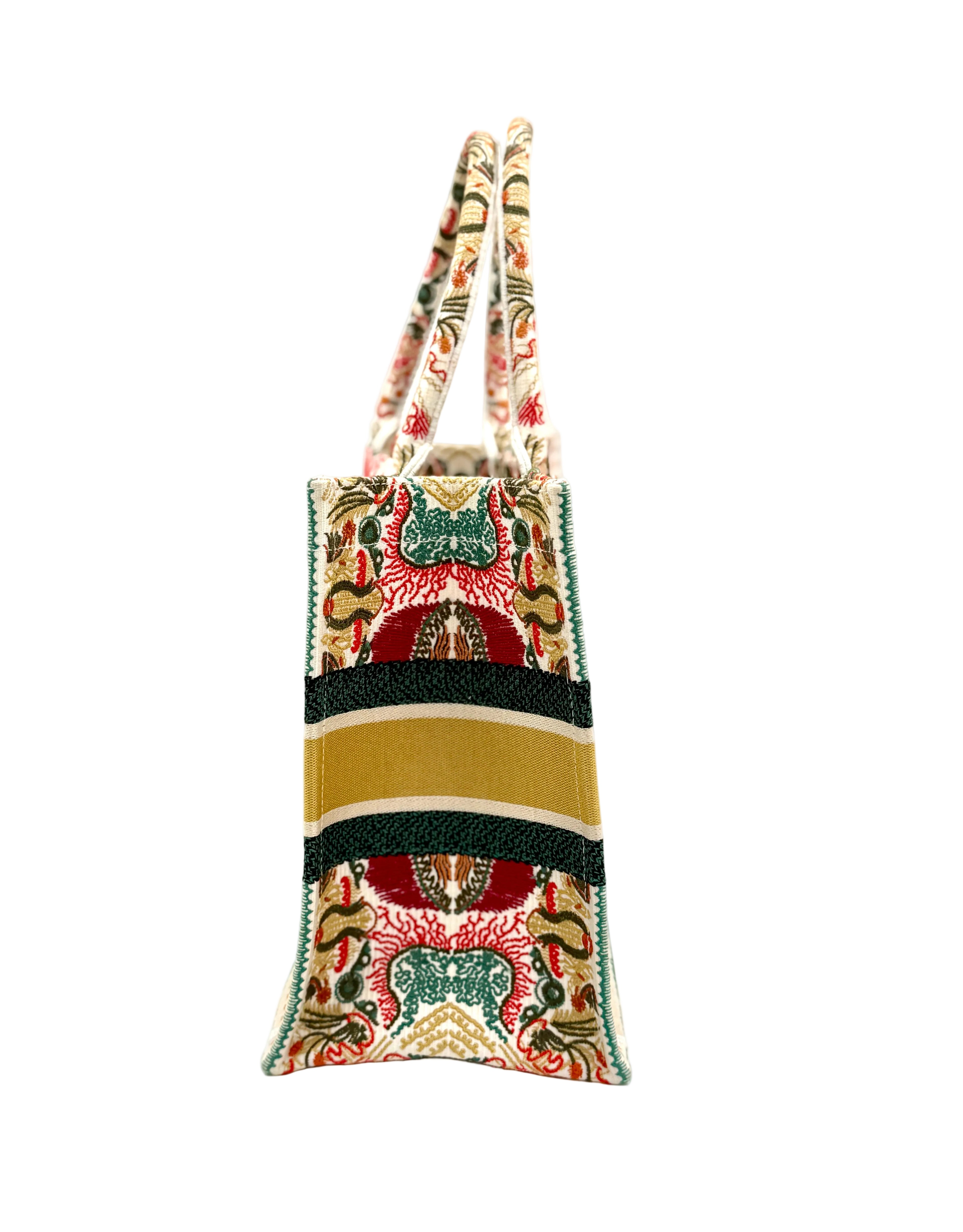 Pre-owned Dior Medium Embroidered Book Tote Heart Lights Limited Edition - Authenticated