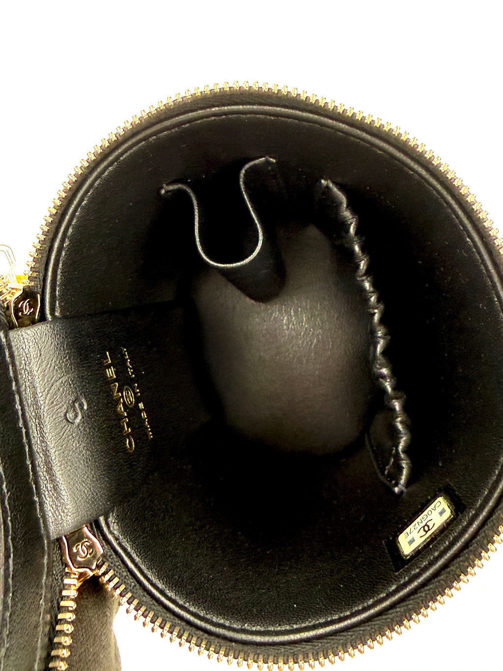 Pre-owned CHANEL Black Lambskin Quilted Afternoon Tea Top Handle Vanity Case Authenticated