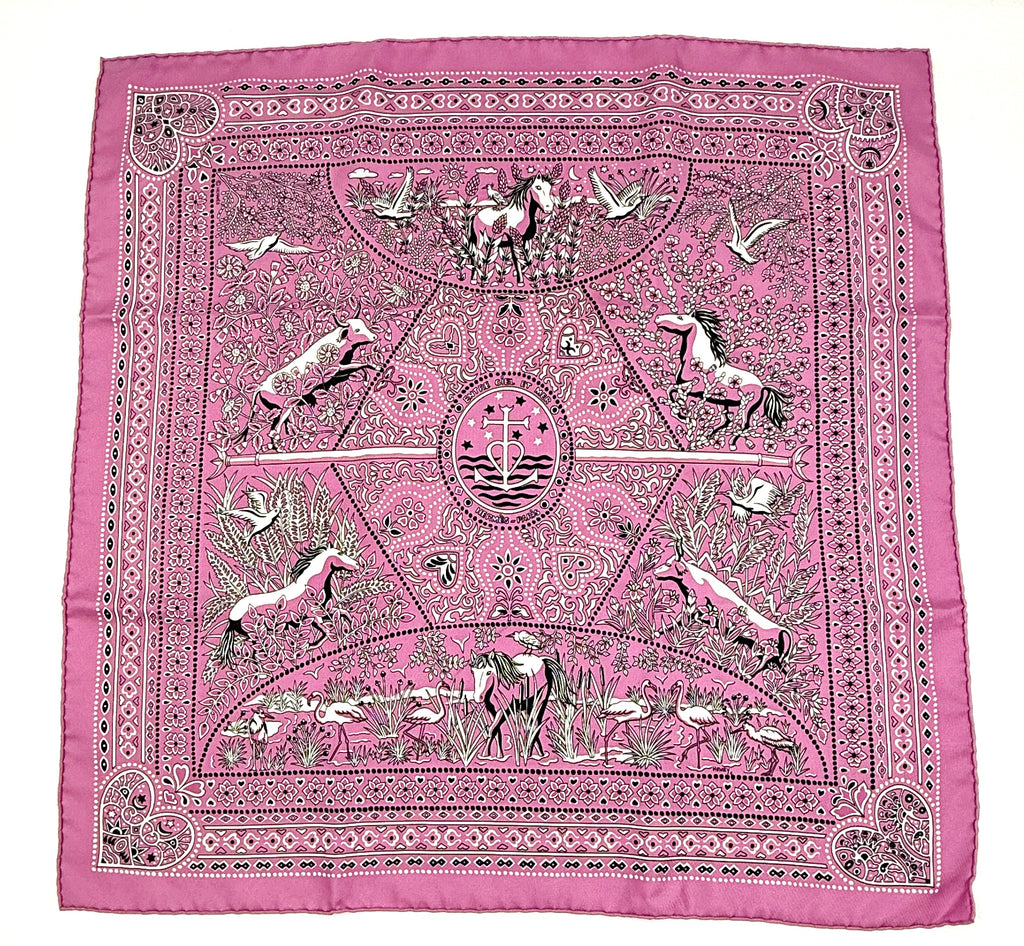 Pre-Owned Hermès Entre Ciel et Mer Bandana 55 Purple