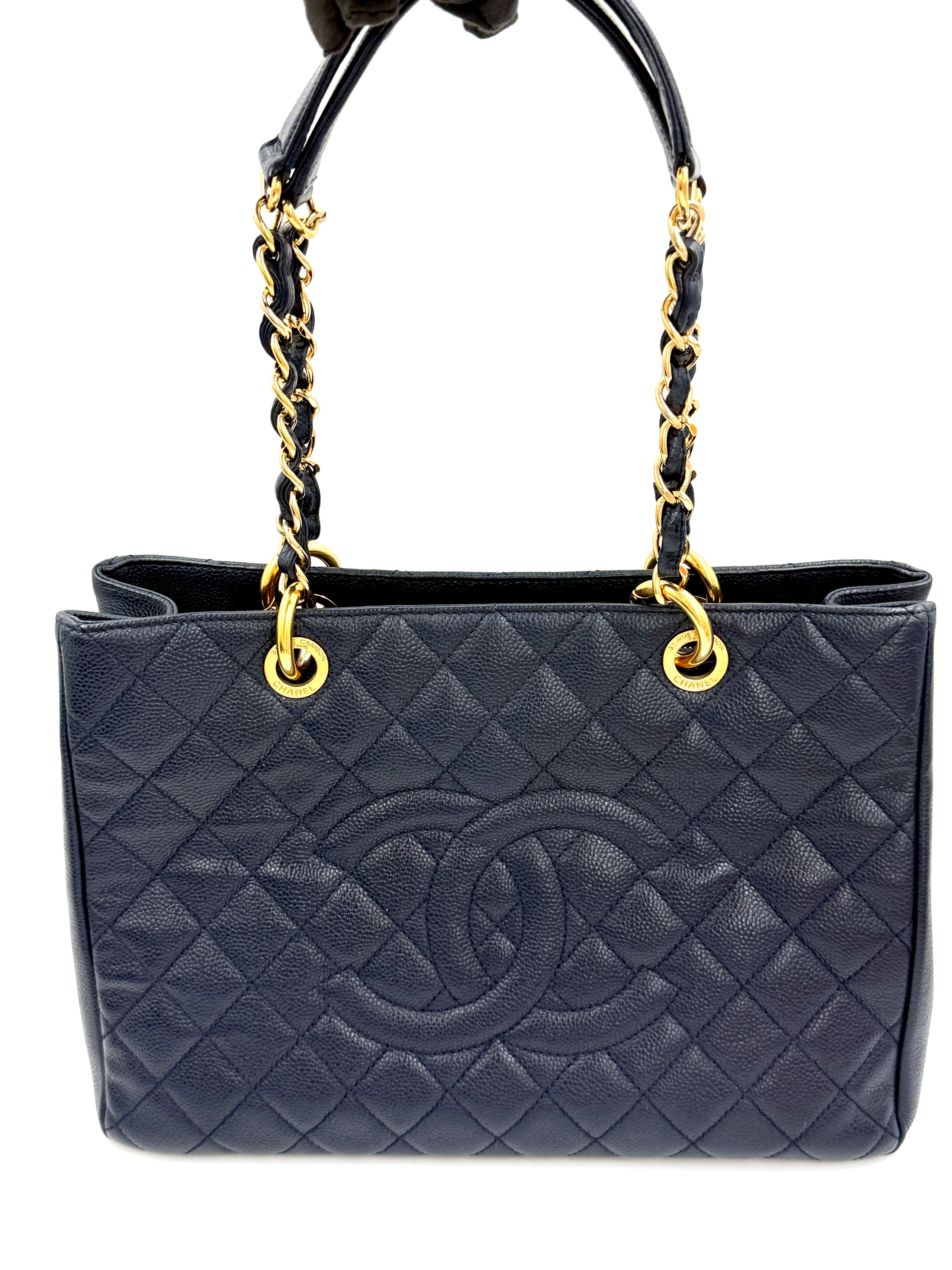 Pre-owned Chanel Navy Blue Caviar GST Grand Shopping Tote Gold Hardware - Authenticated