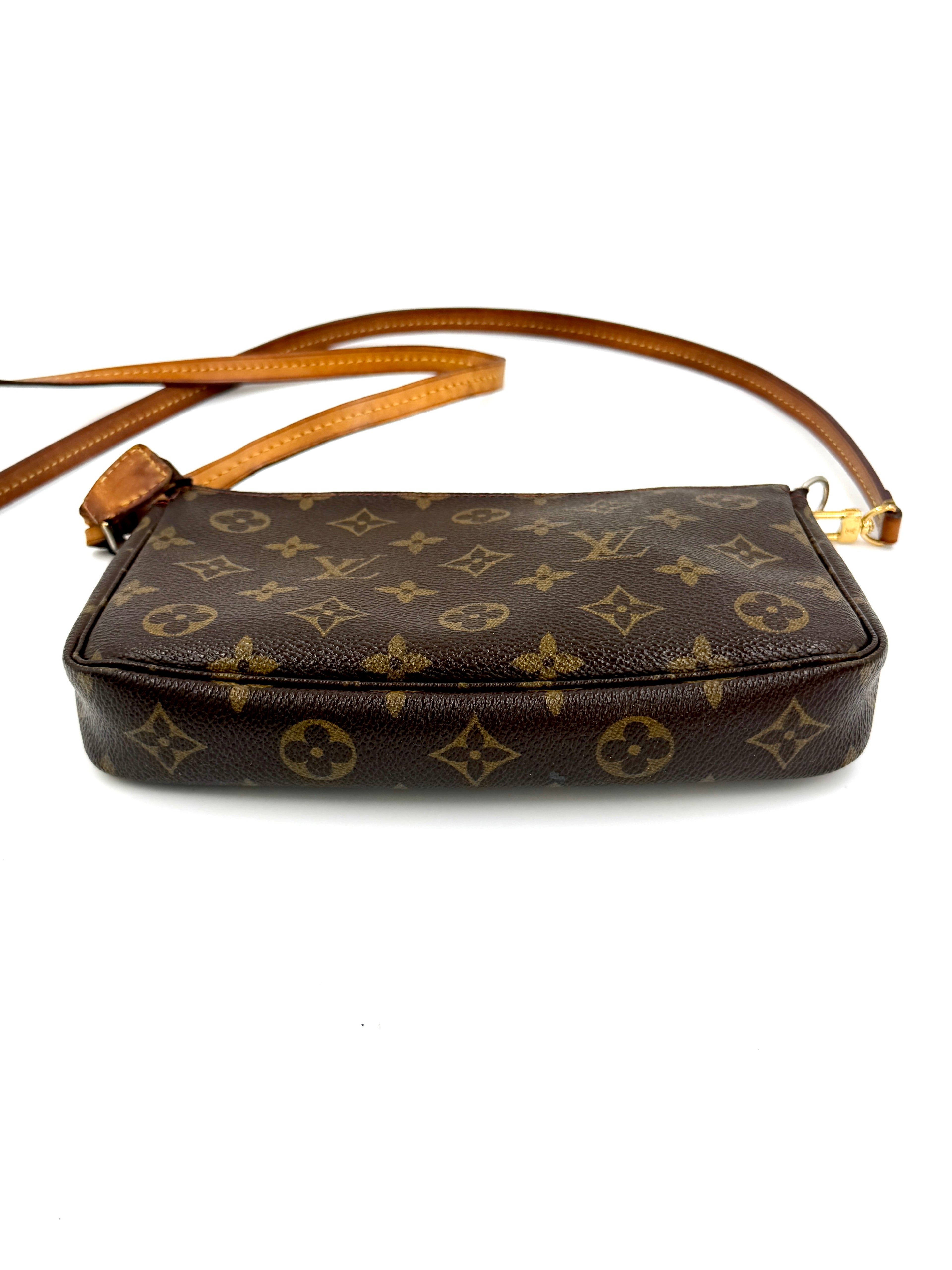 Pre-owned Vintage Louis Vuitton x Murakami Cherry Pochette Accessories Bag - Authenticated