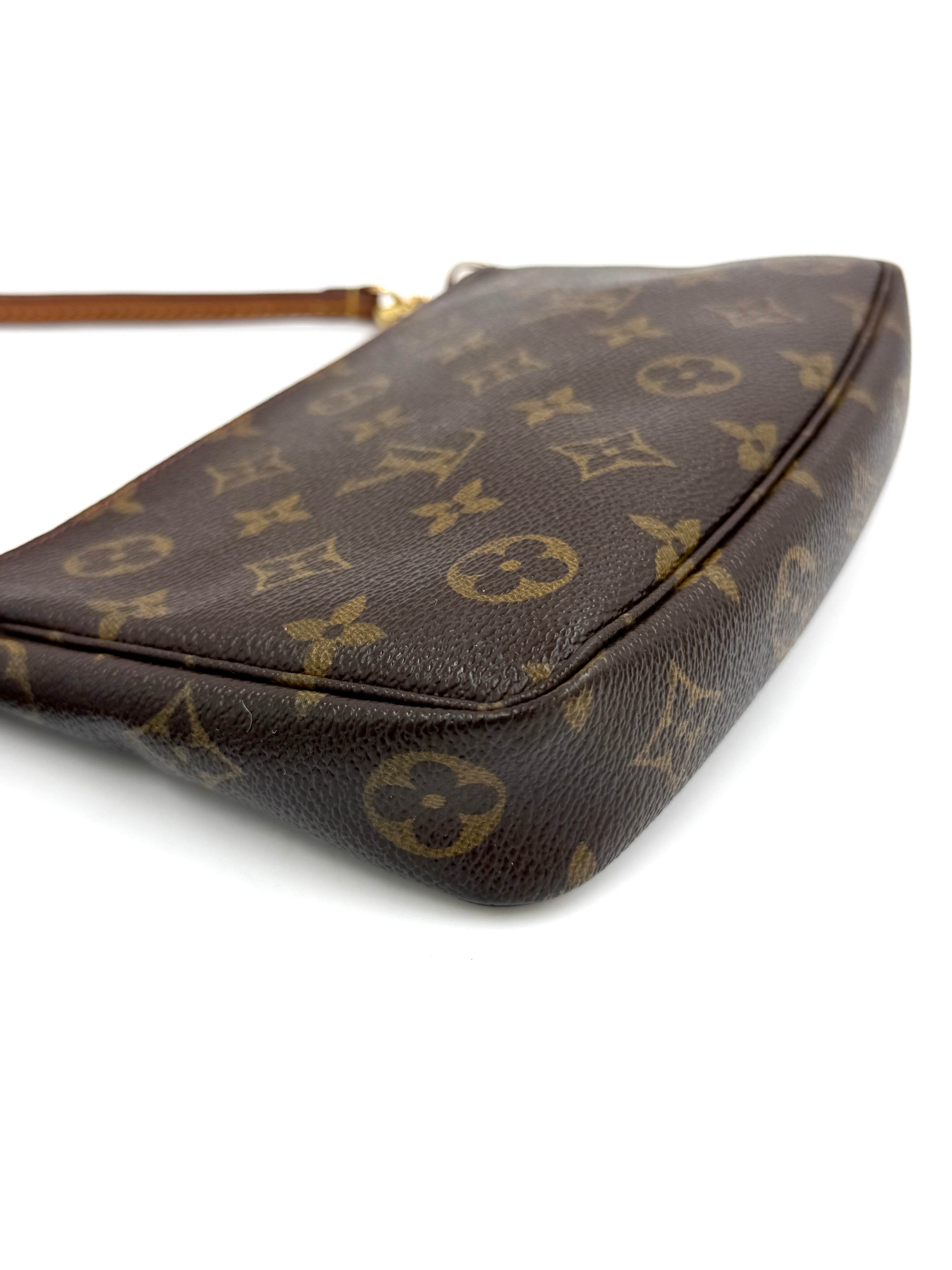 Pre-owned Vintage Louis Vuitton x Murakami Cherry Pochette Accessories Bag - Authenticated
