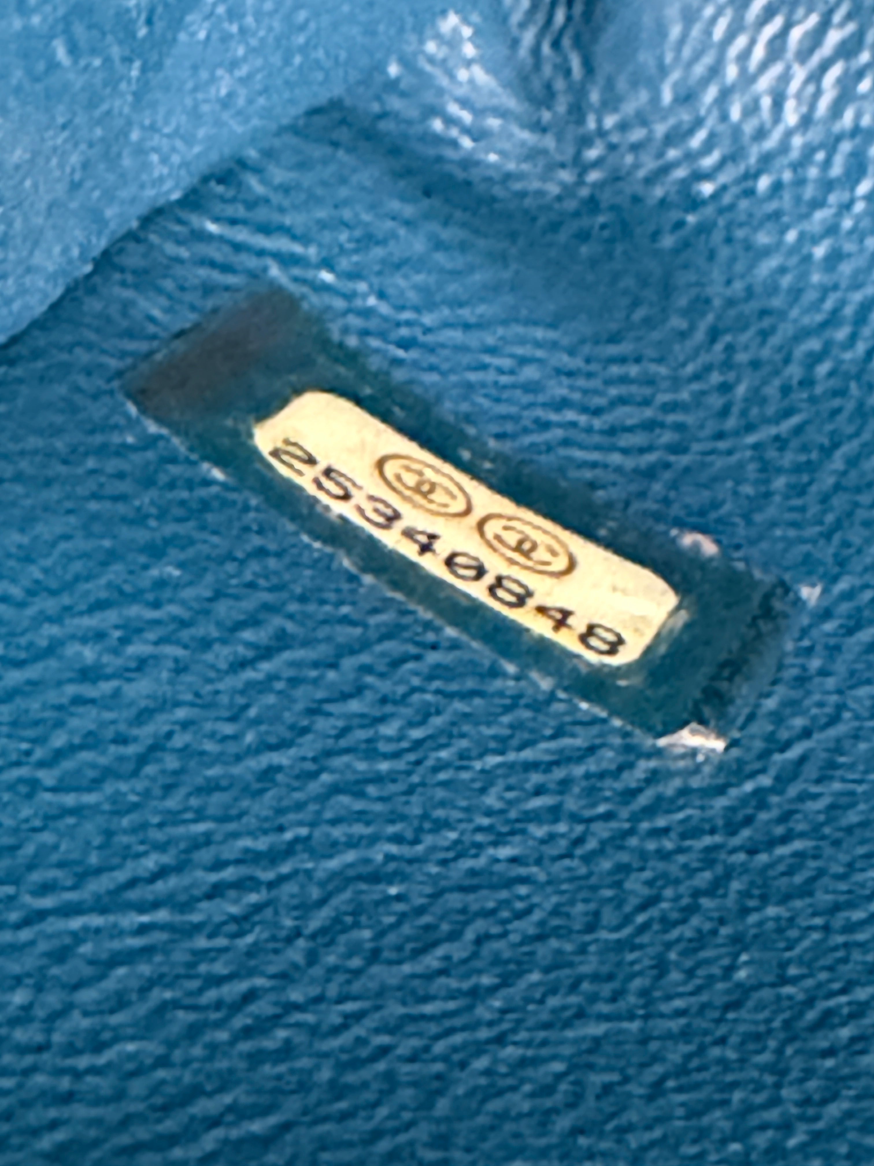 Pre-owned Chanel Mini Coco Handle Blue Chevron Calfskin Lizard Handle - Authenticated