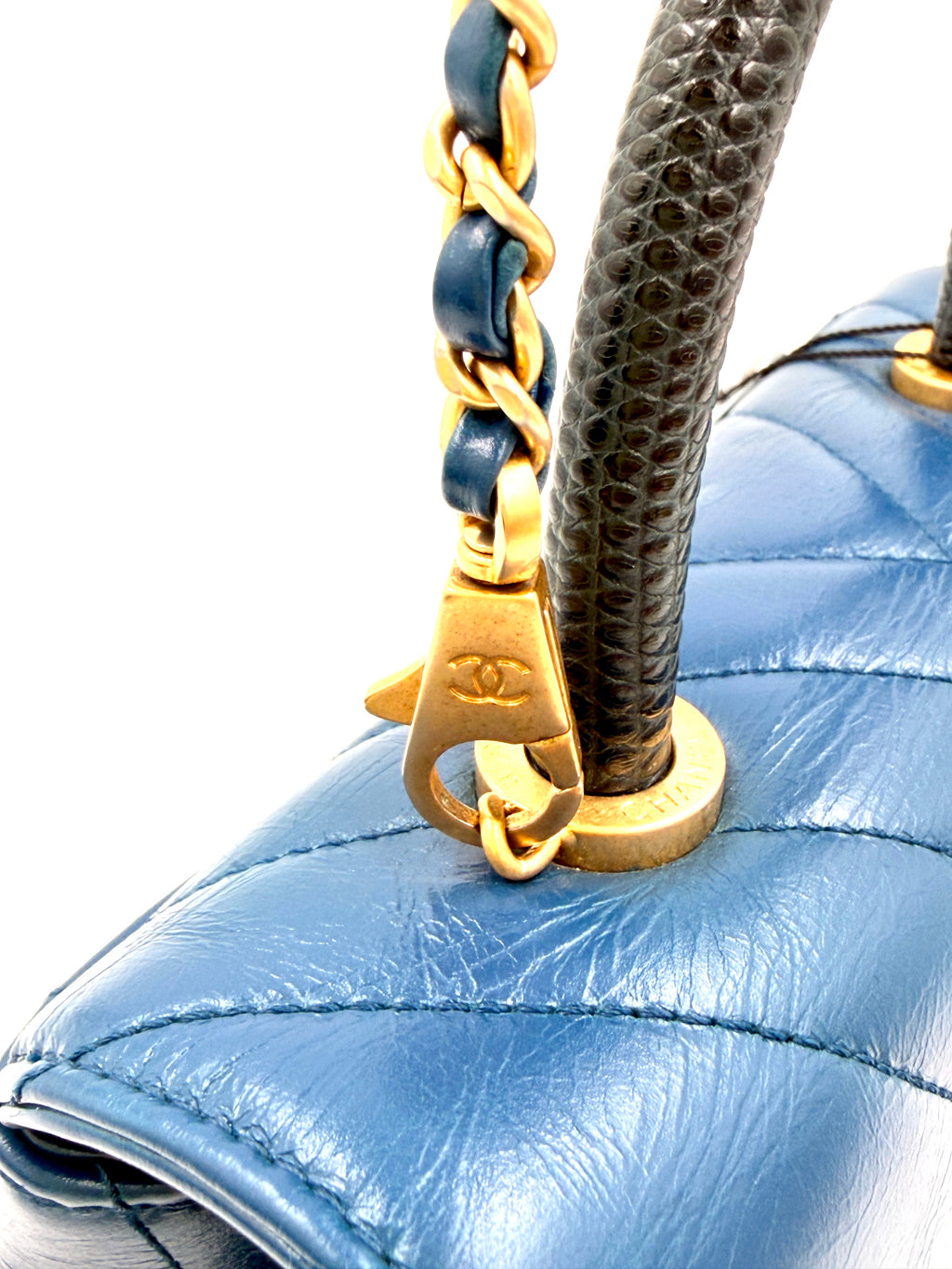 Pre-owned Chanel Mini Coco Handle Blue Chevron Calfskin Lizard Handle - Authenticated