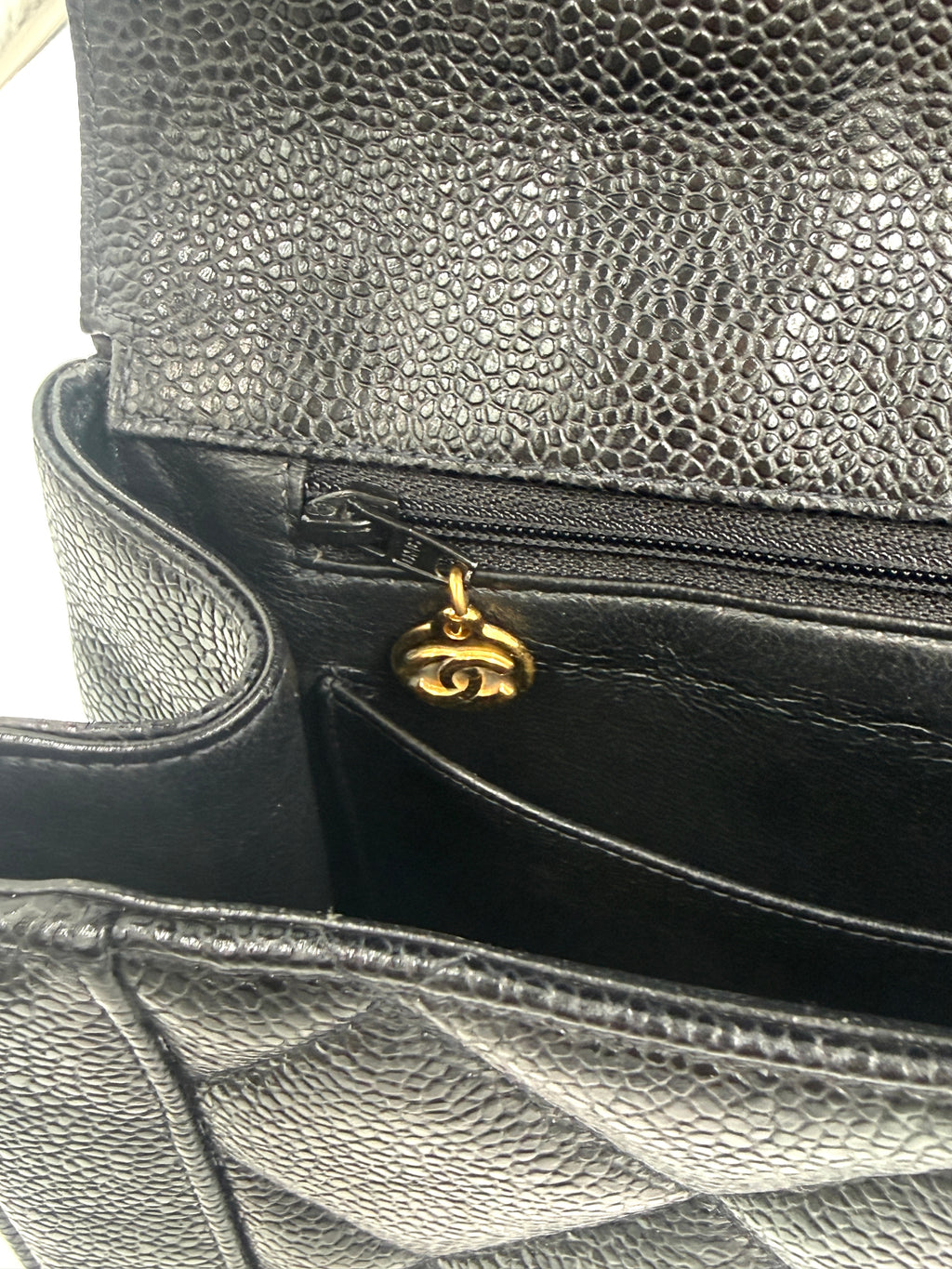 Pre-Owned Chanel Vintage Jumbo Kelly Caviar Leather Top Handle Bag - Authenticated