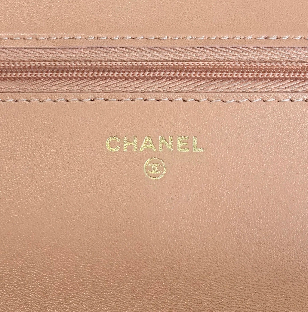 Pre-owned Chanel Mini Matelasse 17 Milk Tea Beige Lambskin Flap Bag - Authenticated