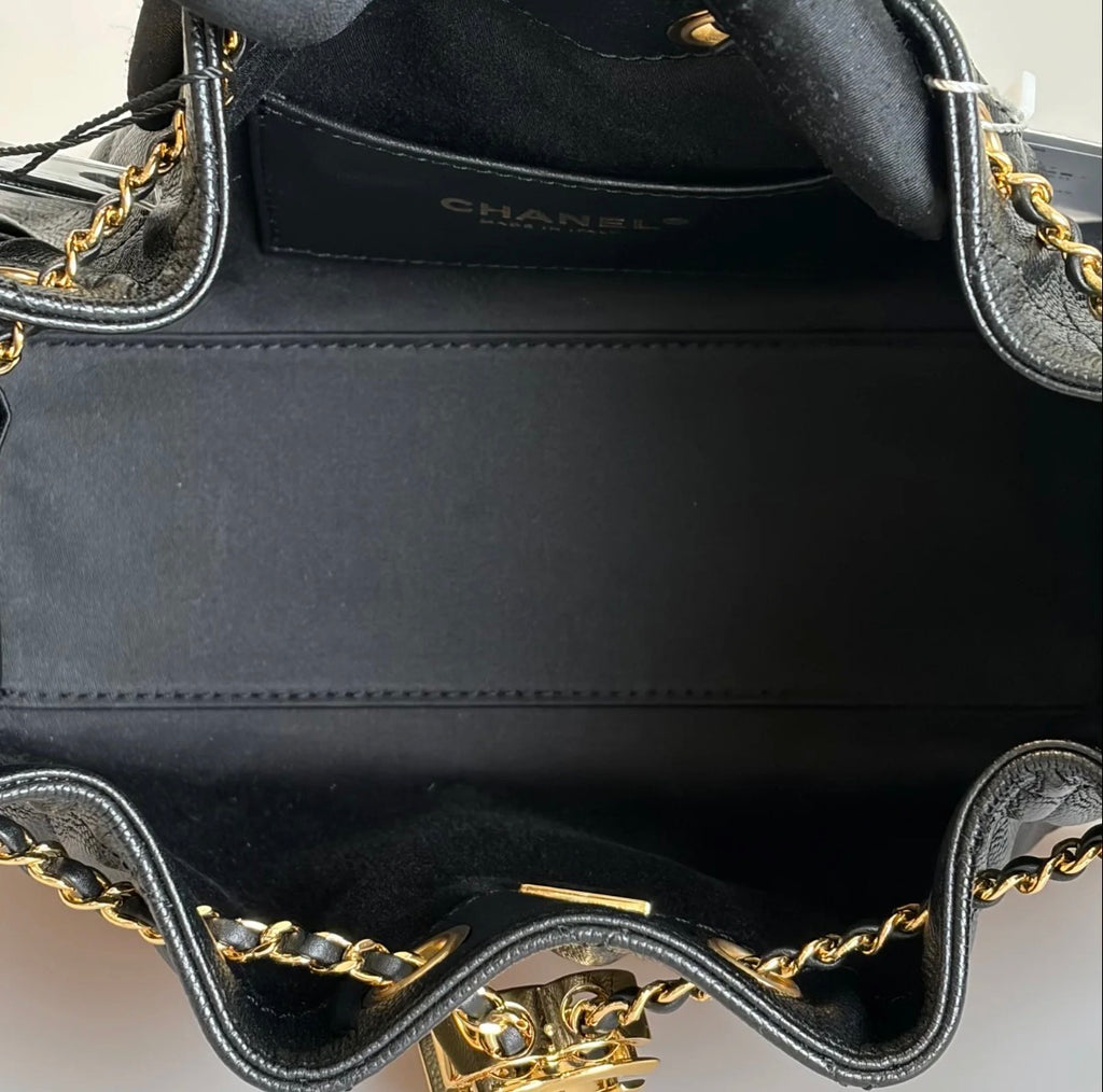 Pre-owned Chanel 25 Mini Black Caviar Leather Handbag - Authenticated