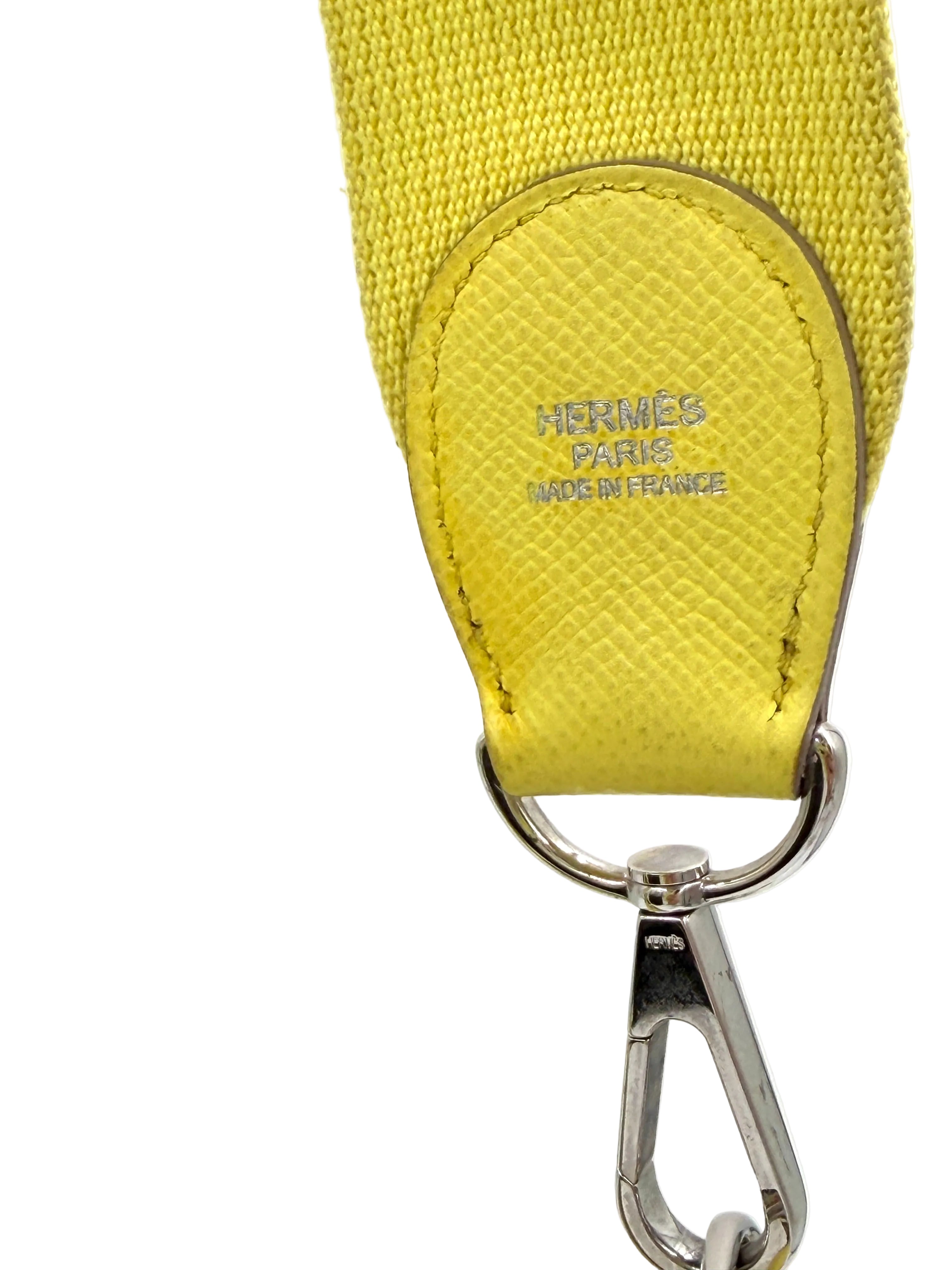 Pre-owned 2011 Hermès Yellow Epsom Evelyne III 33 Crossbody Bag - Authenticated