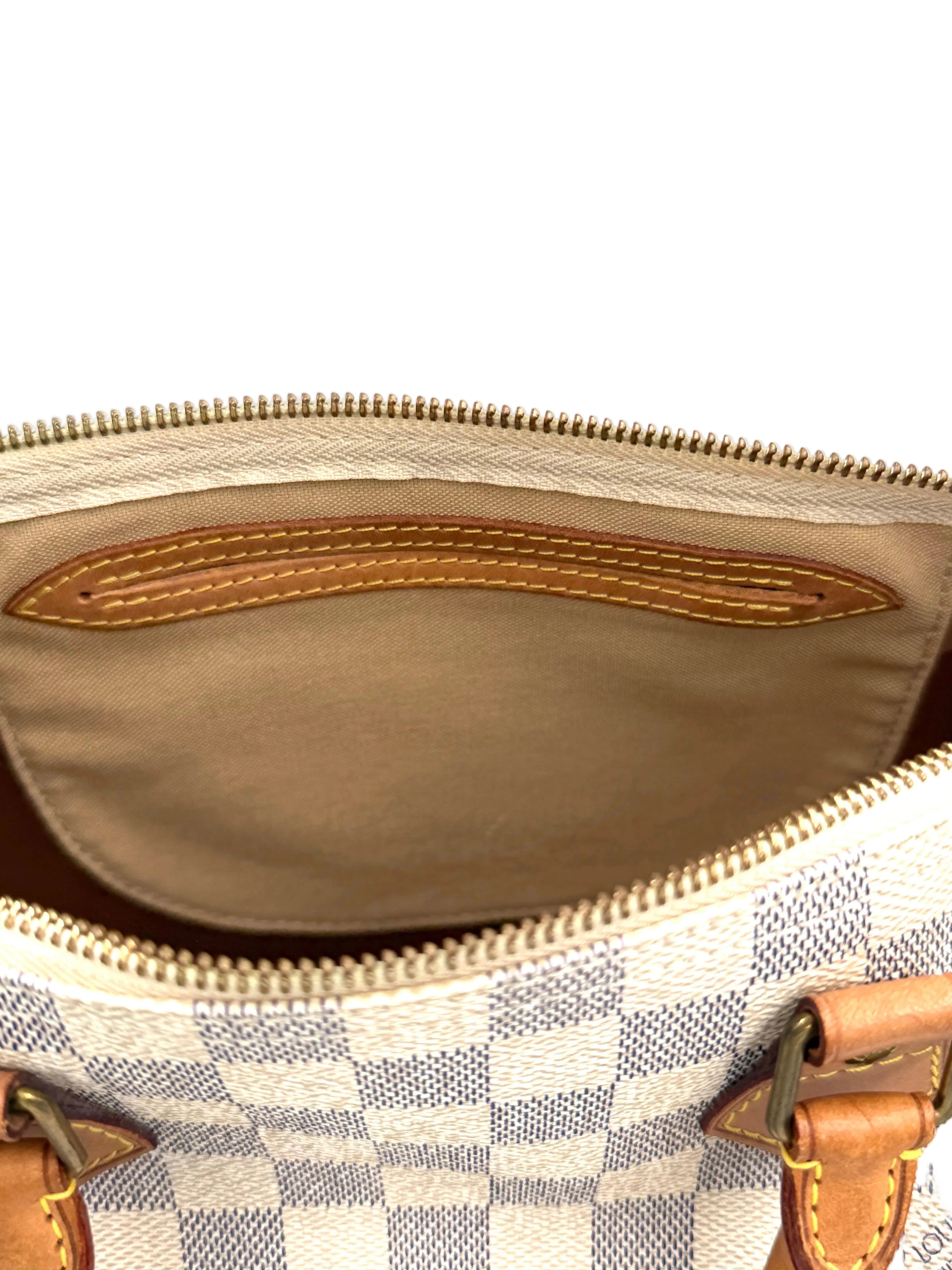 Pre-Owned Louis Vuitton Damier Azur Coated Canvas Speedy 30 - Authenticated