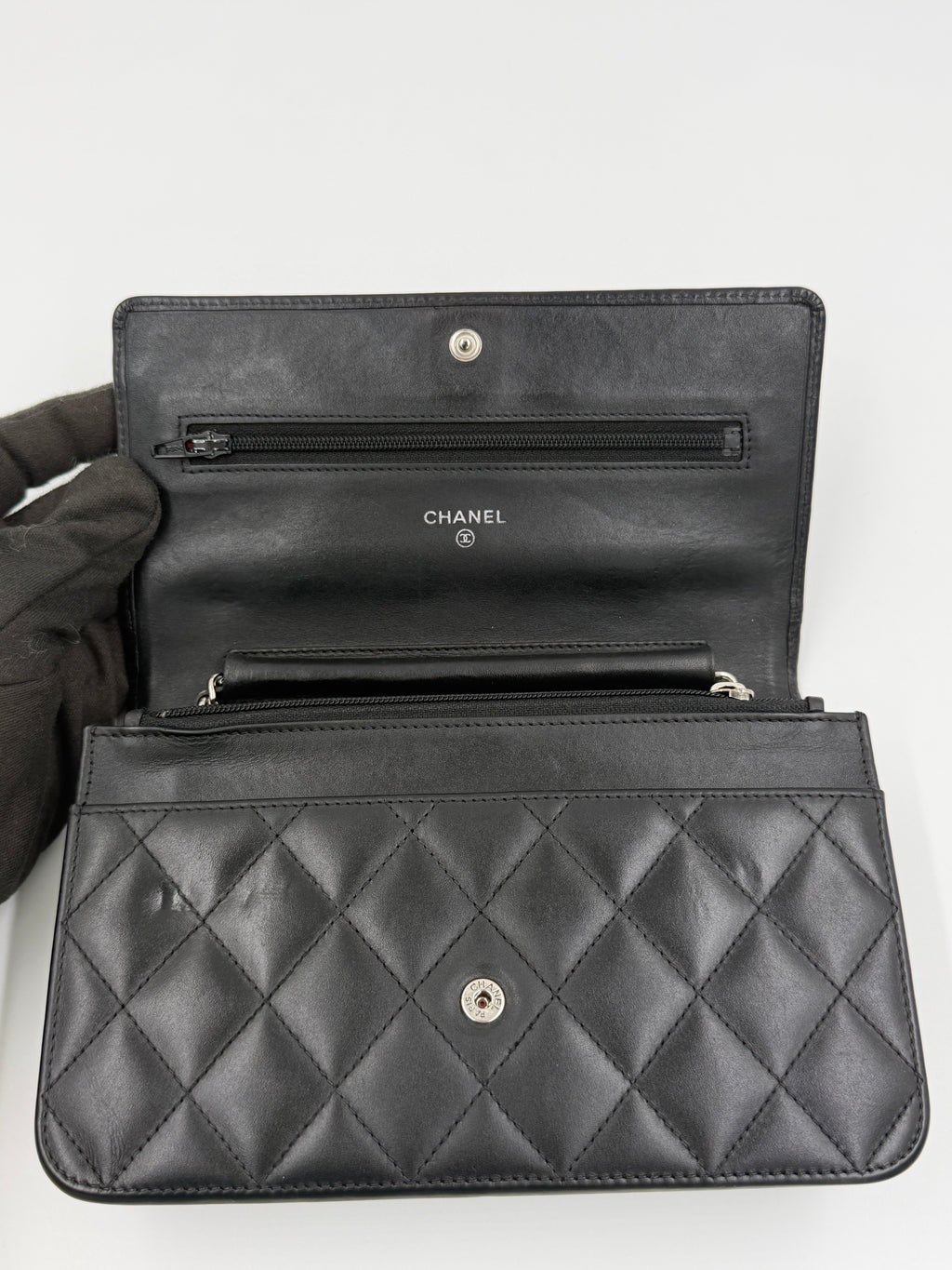 Pre-owned Chanel Black Cambon Wallet on Chain Fuschia Lining Silver Hardware - Authenticated