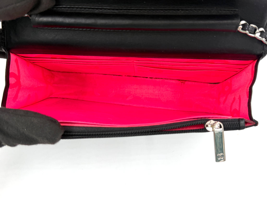 Pre-owned Chanel Black Cambon Wallet on Chain Fuschia Lining Silver Hardware - Authenticated