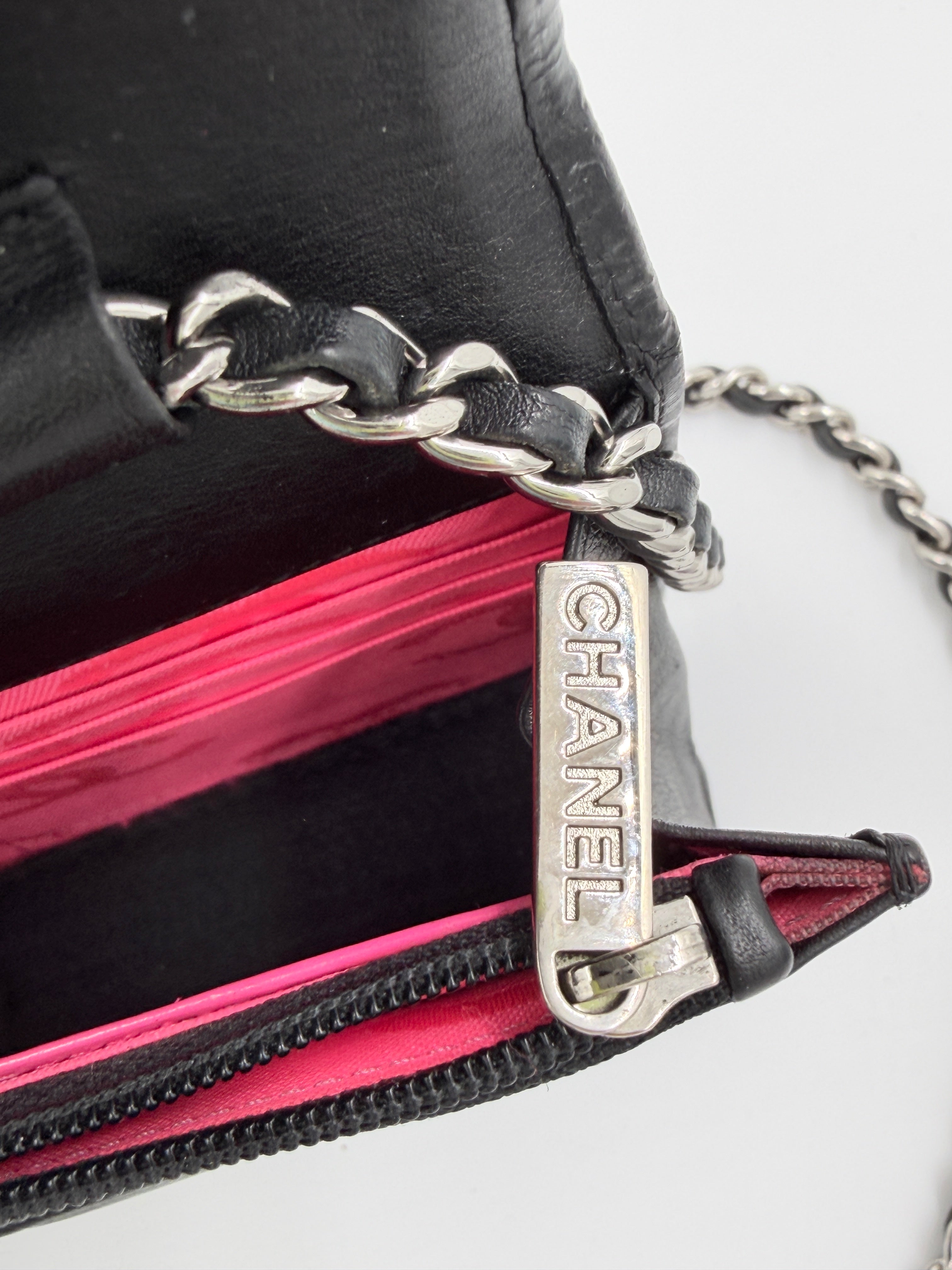 Pre-owned Chanel Black Cambon Wallet on Chain Fuschia Lining Silver Hardware - Authenticated