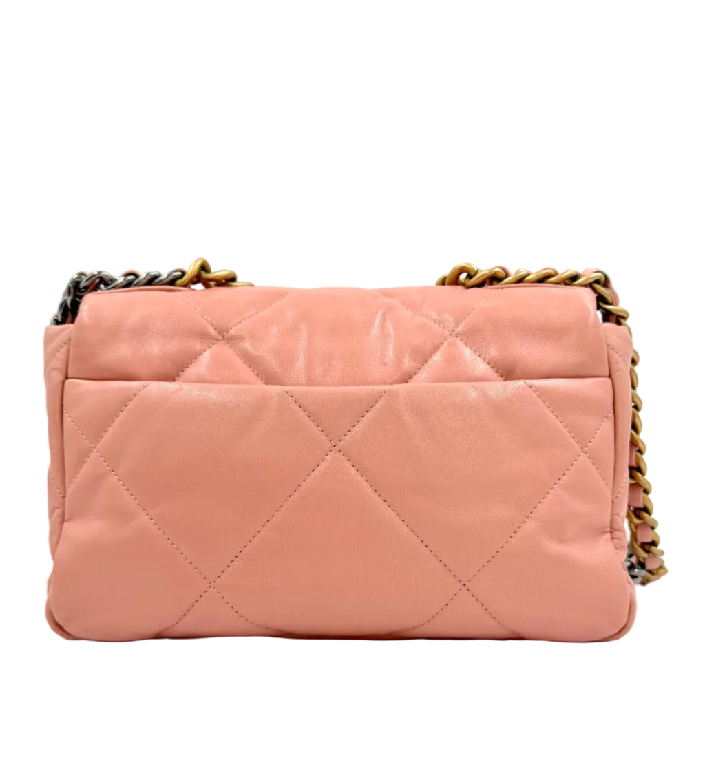 Pre-owned Small Chanel 19 Flap Bag in Shiny Pink Quilted Leather with Mixed Metal Chain - Authenticated