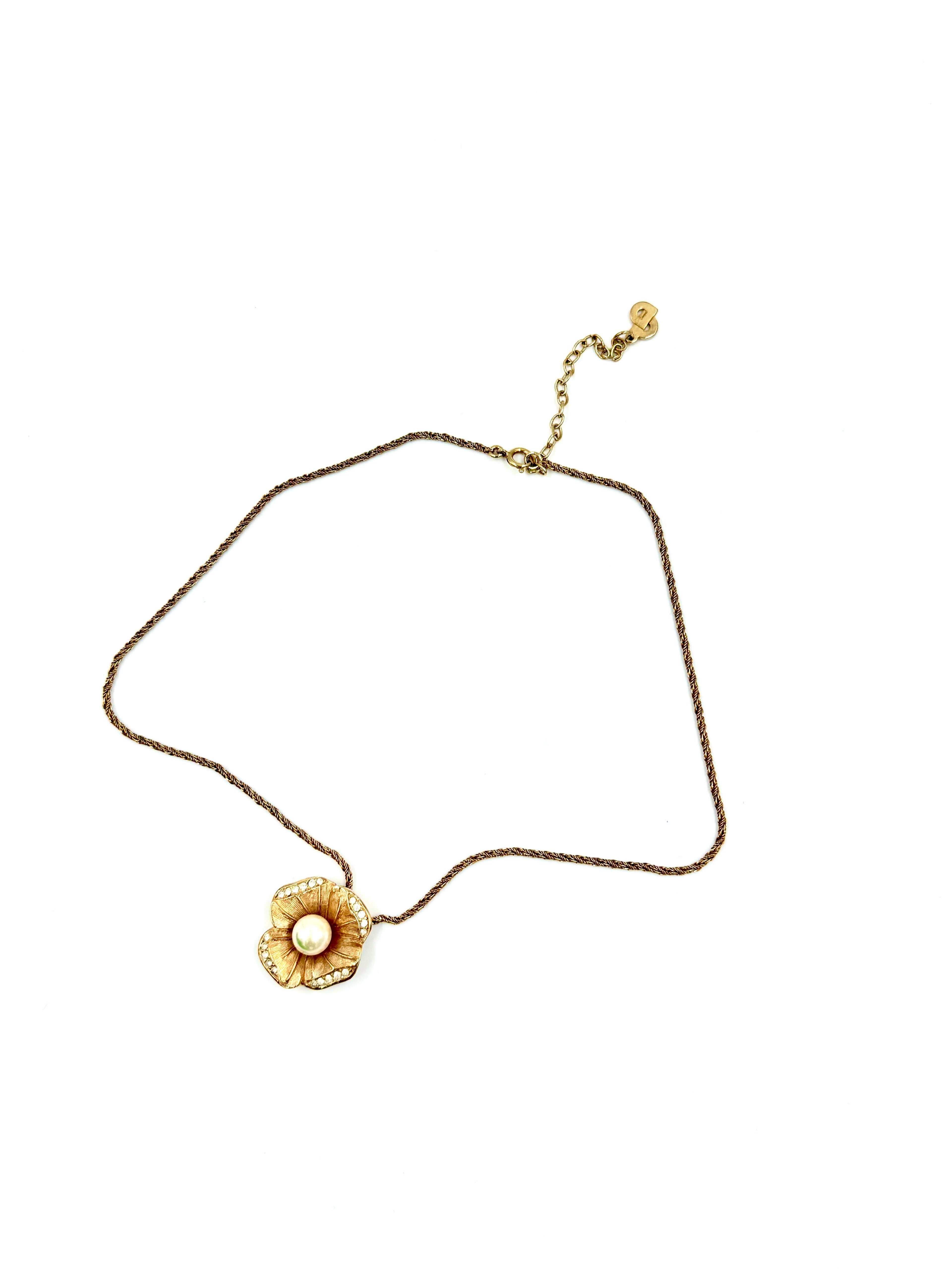 Pre-Owned Christian Dior Vintage 1980s Flower Pendant Gold Necklace - Authenticated