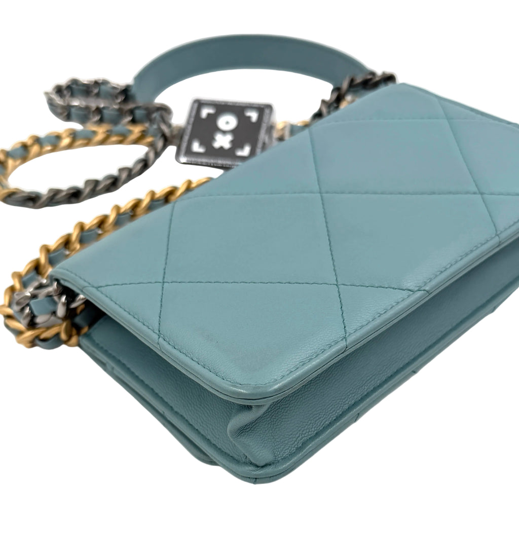 Pre-owned Chanel 19 Wallet on Chain Light Blue Lambskin Tri-Metal Hardware - Authenticated