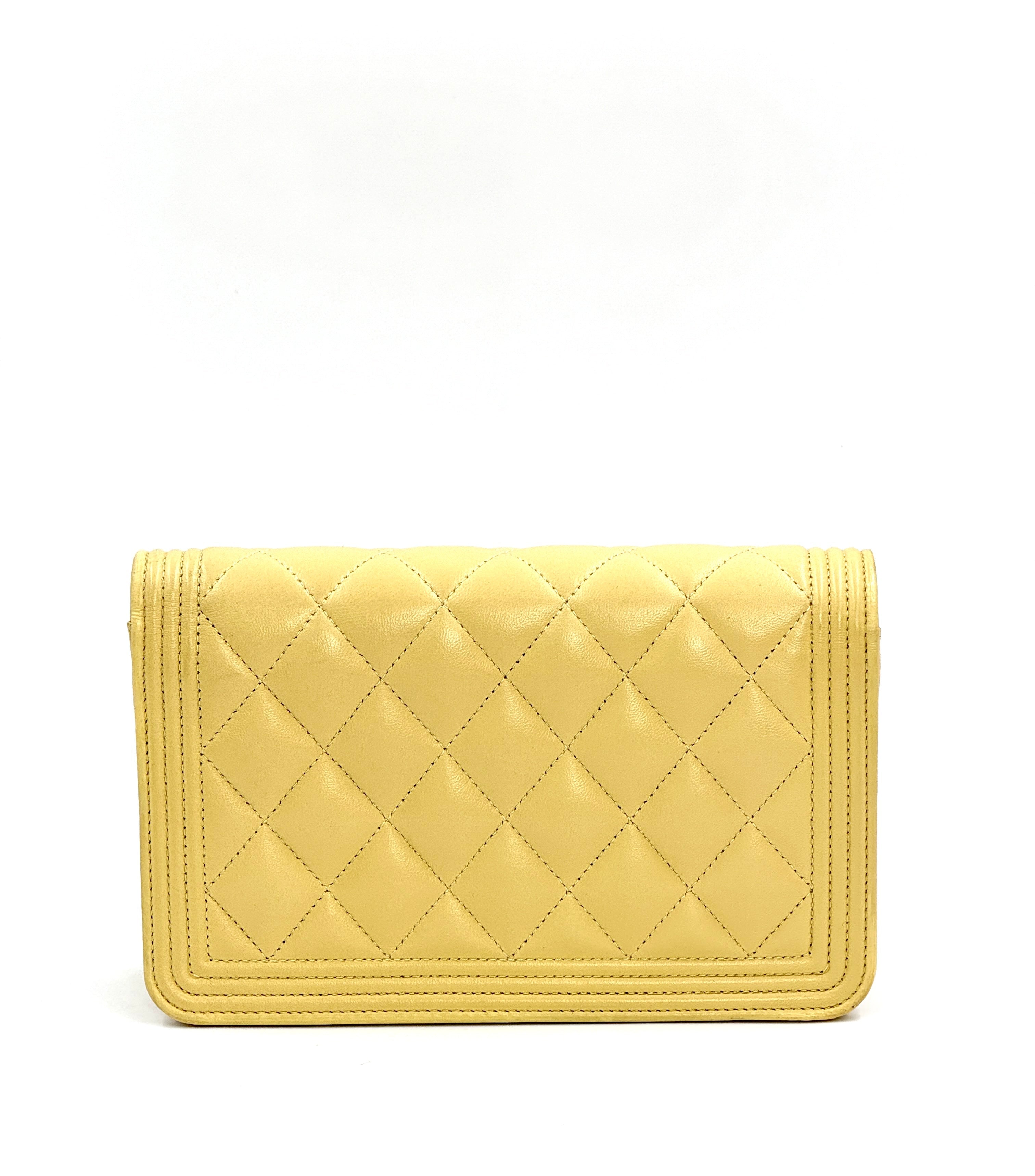 Pre-Owned Chanel Yellow Lambskin Wallet on Chain Gold Hardware S/S 2017 - Authenticated