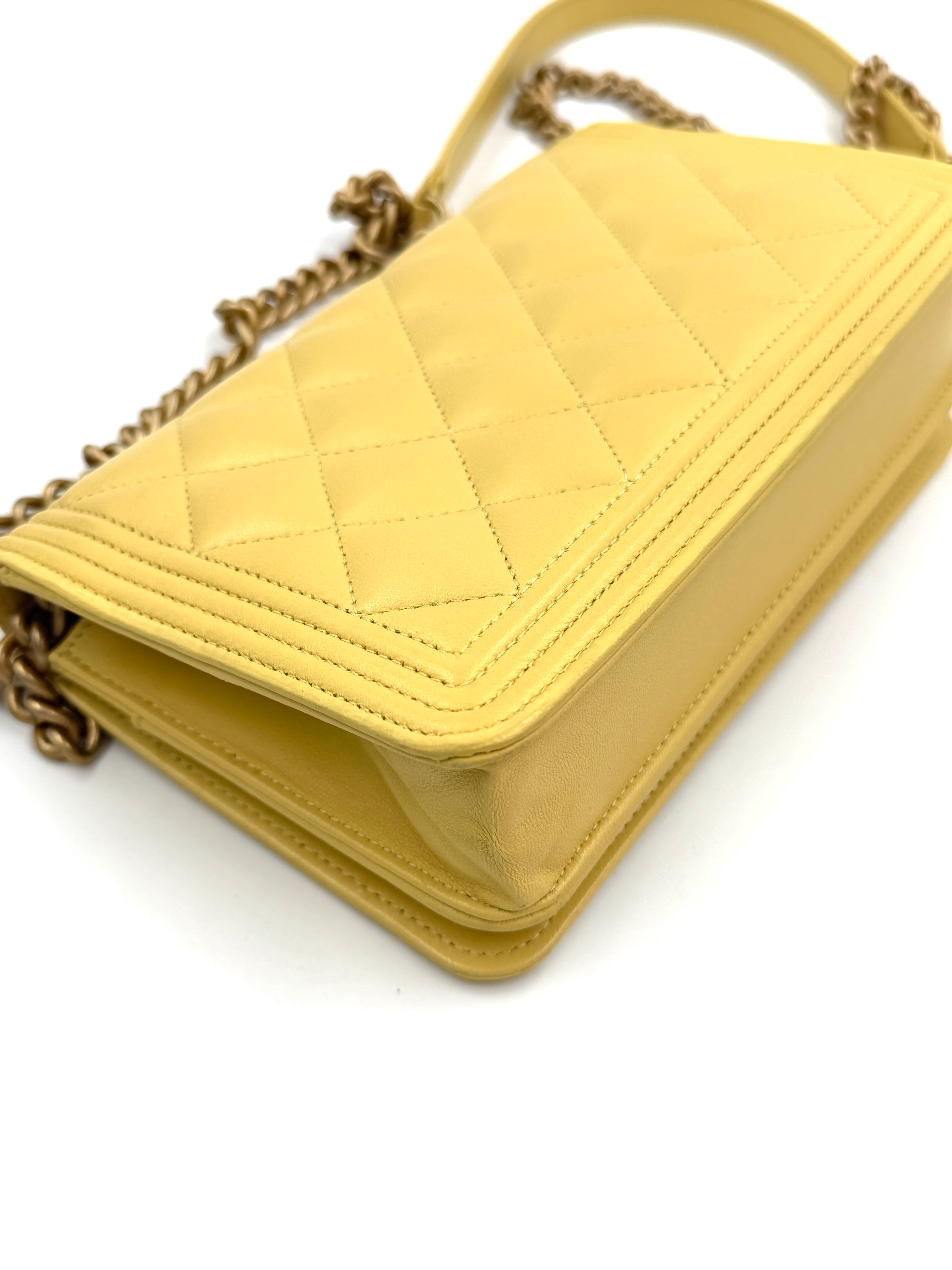 Pre-Owned Chanel Yellow Lambskin Wallet on Chain Gold Hardware S/S 2017 - Authenticated