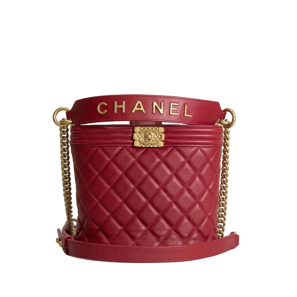 Pre-owned Chanel Le Boy Bucket Bag Red Quilted Leather - Authenticated
