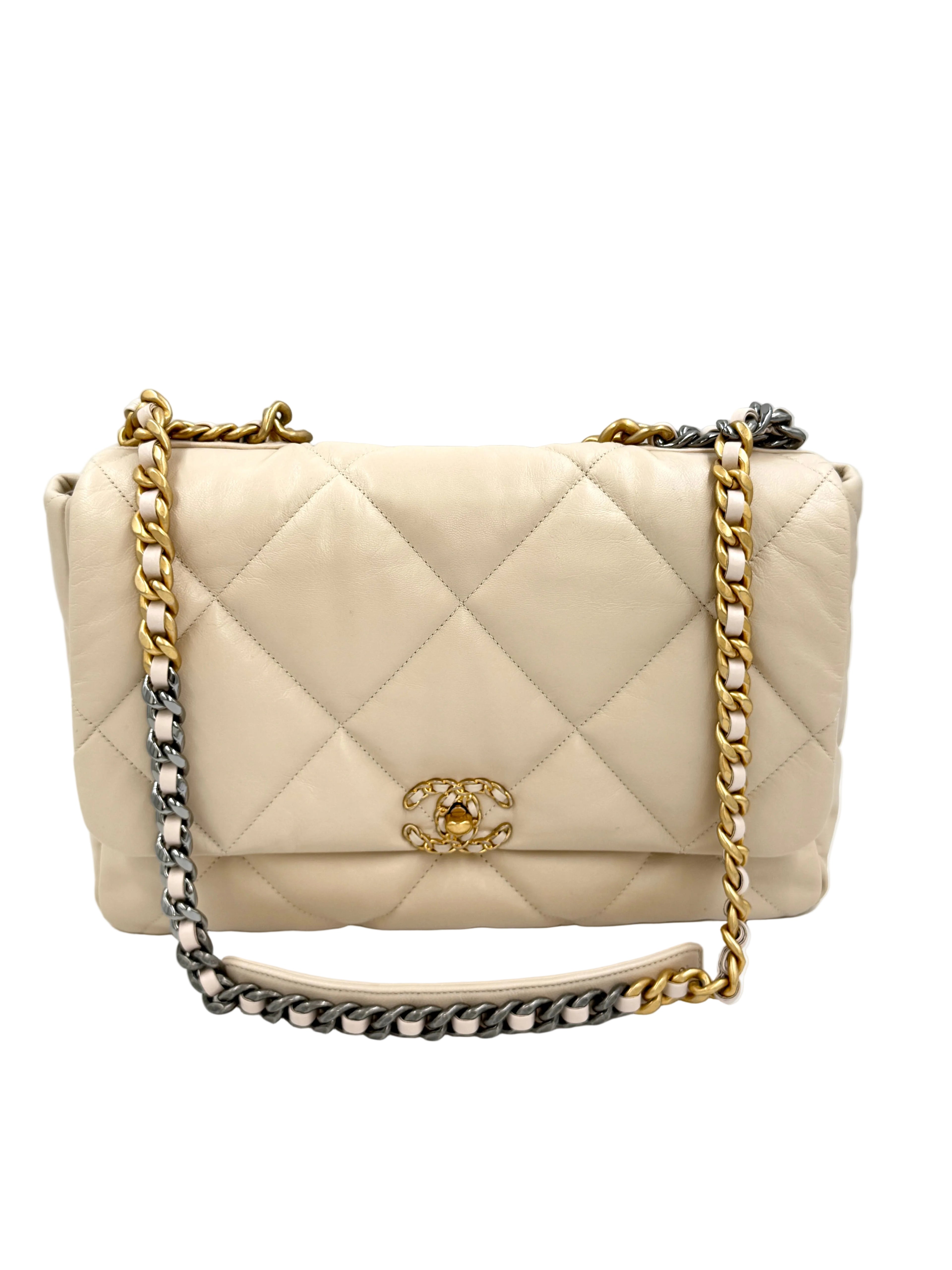 Pre-owned Chanel 19 Maxi Beige Goatskin Mixed Hardware - Authenticated