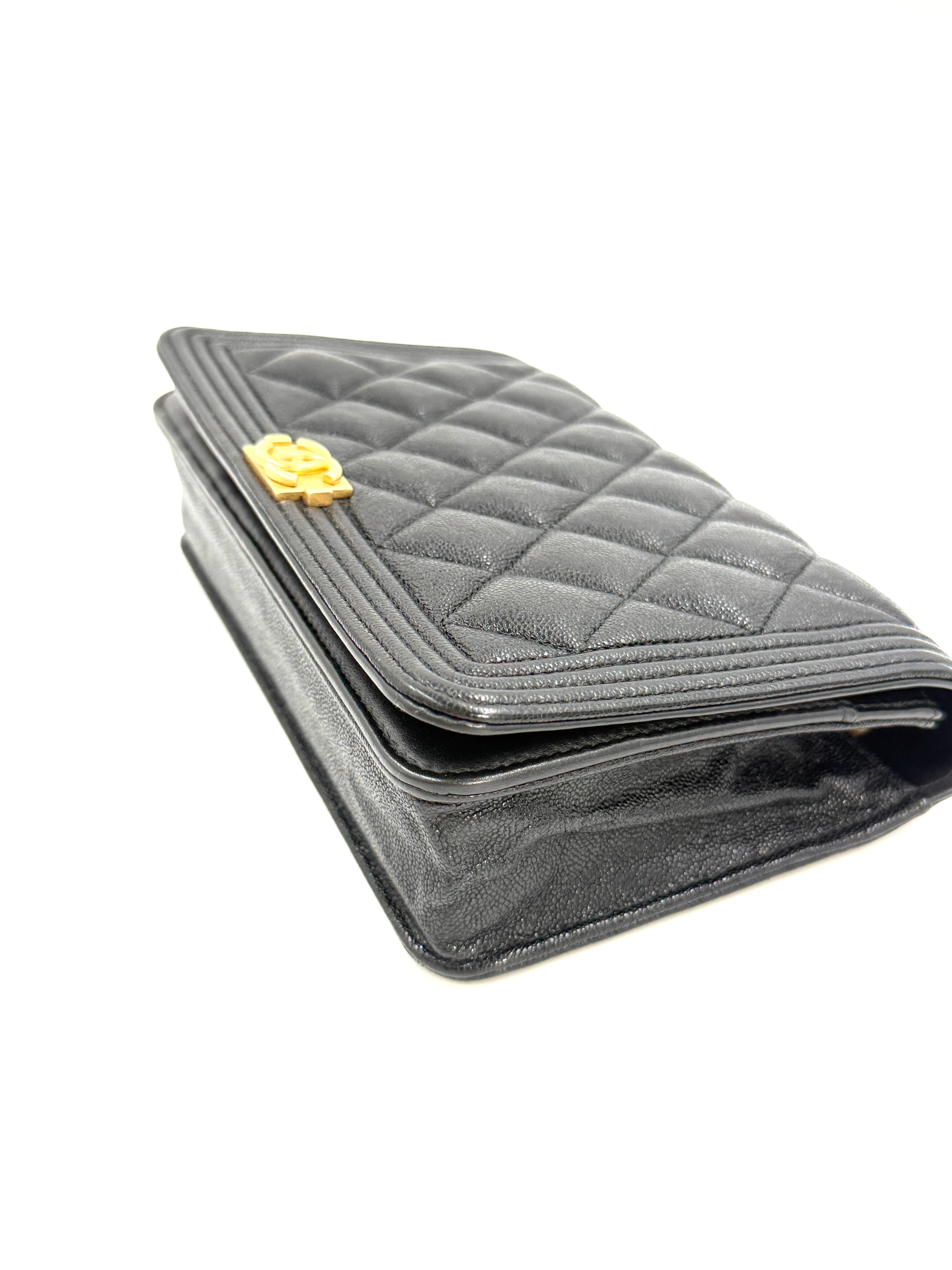 Pre-Owned Chanel Caviar Leather Boy Bag Wallet on Chain - Authenticated