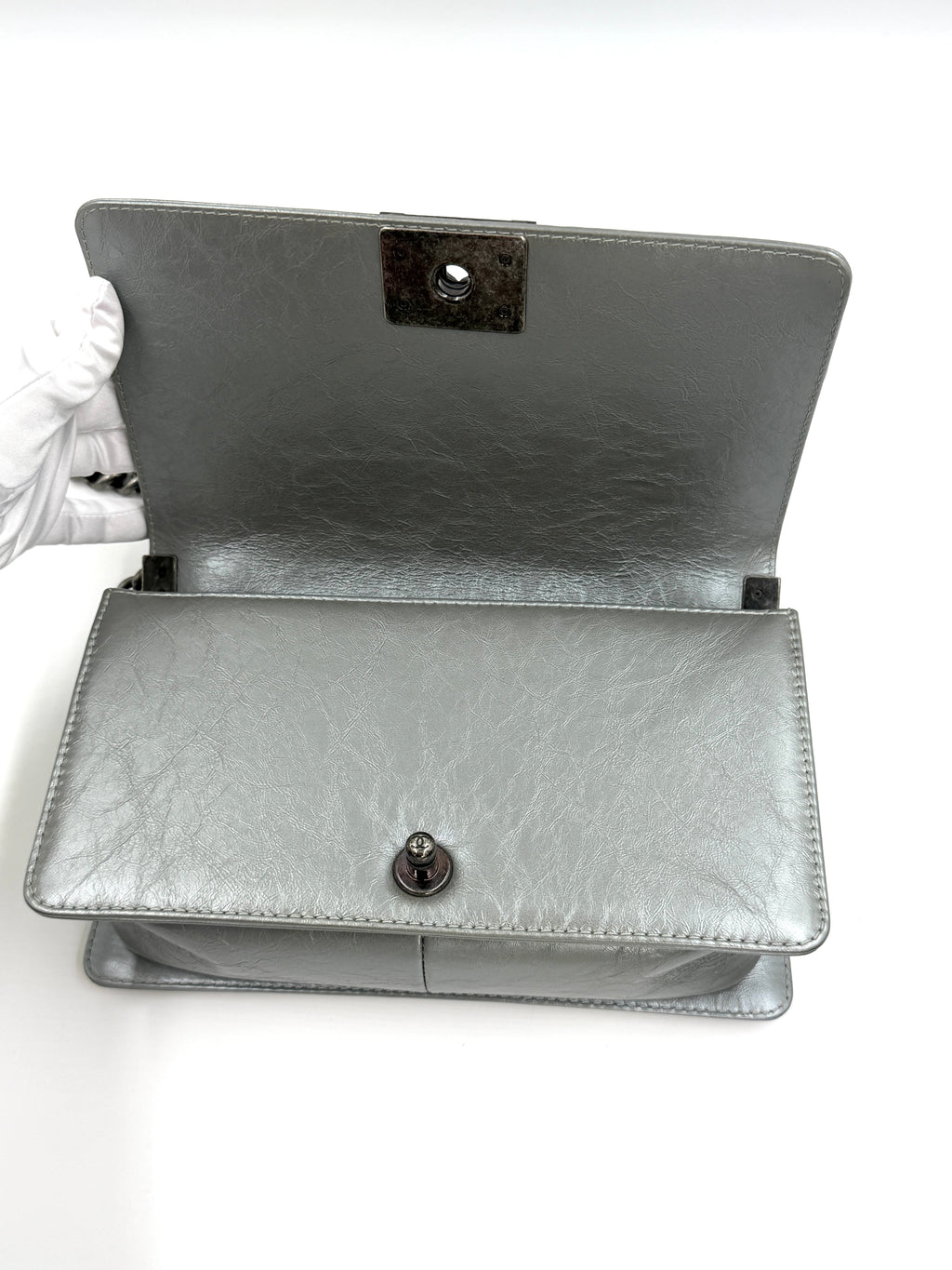 Pre-owned Chanel Calfskin Silver Medium Chain Around Top Handle Boy Bag - Authenticated