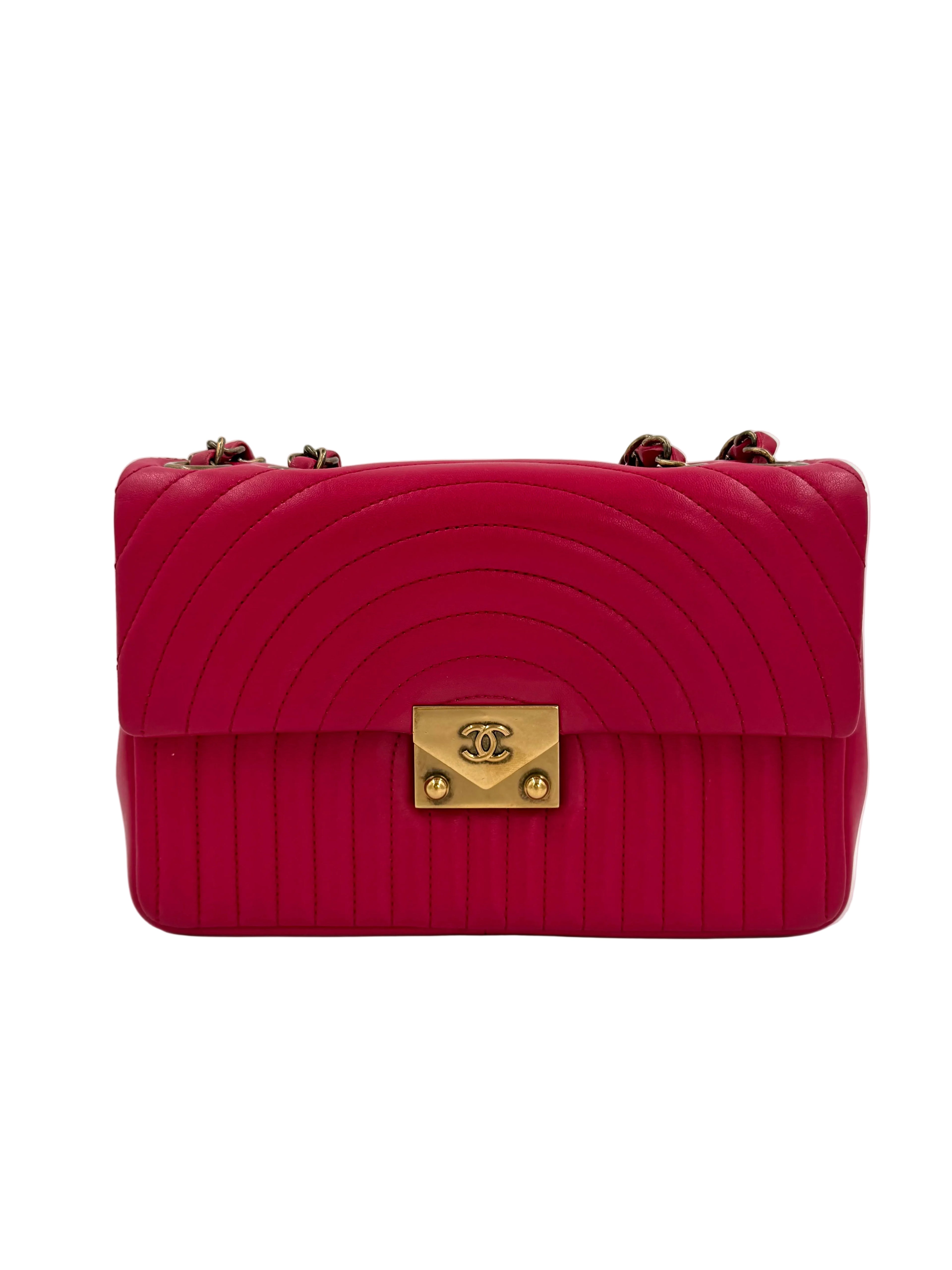Pre-Owned Chanel Borse Romane Single Flap Red - Authenticated