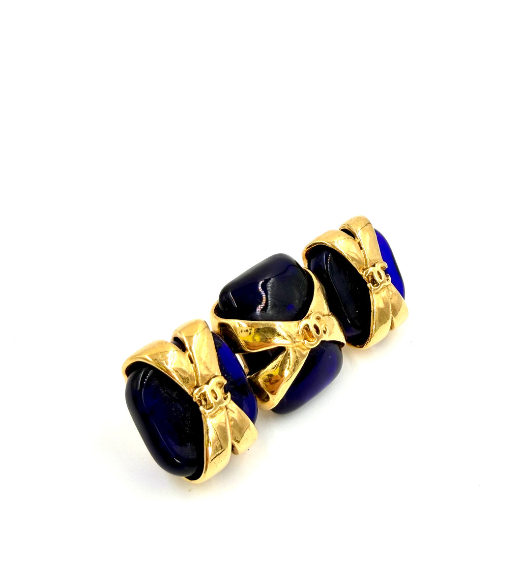 Pre-Owned Chanel Blue Gripoix CC Brooch 24K Gold Plated - Authenticated