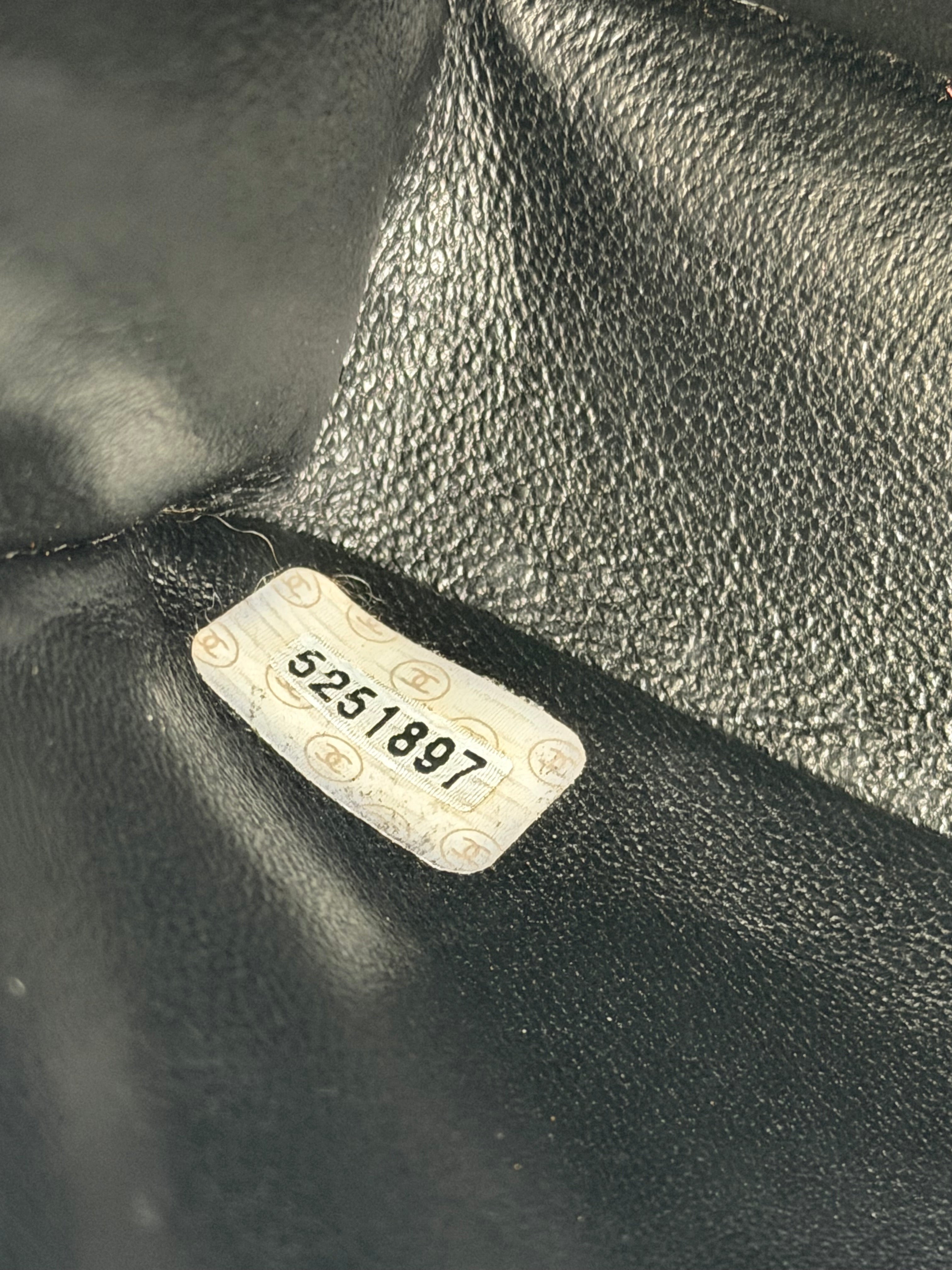 Pre-Owned Chanel Black Lambskin Half Flap Tortoise - Authenticated