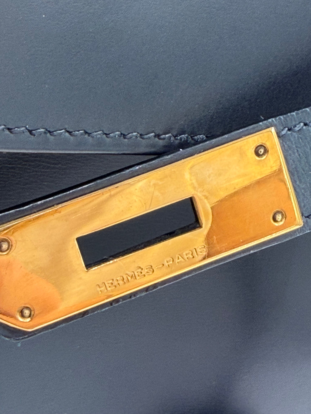 Pre-owned Hermès Kelly 32 Black Box Calf Leather Gold Hardware 1981 - Authenticated